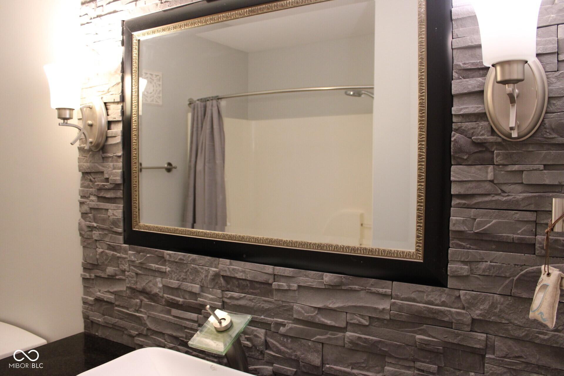 Photo #52