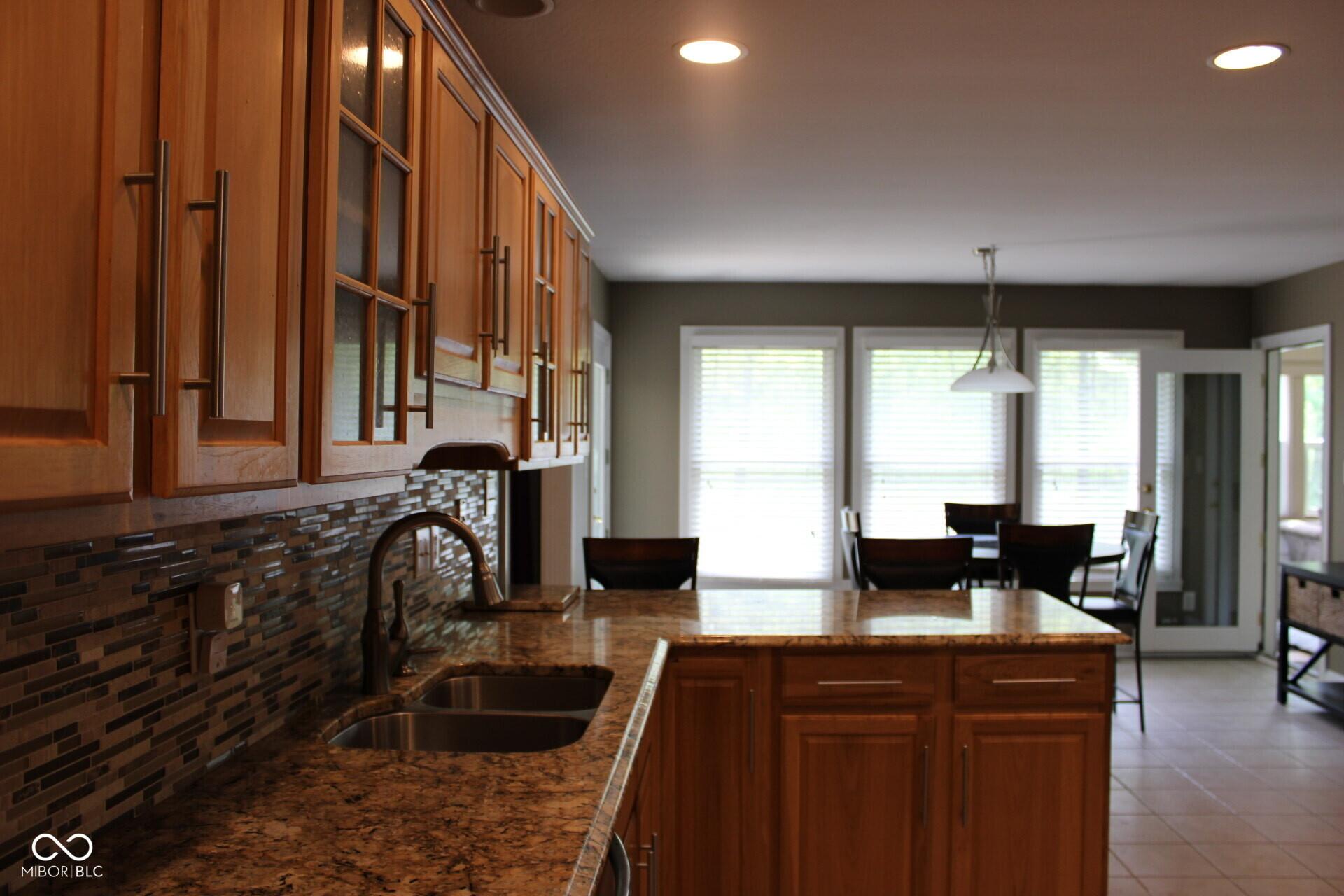 Photo #27