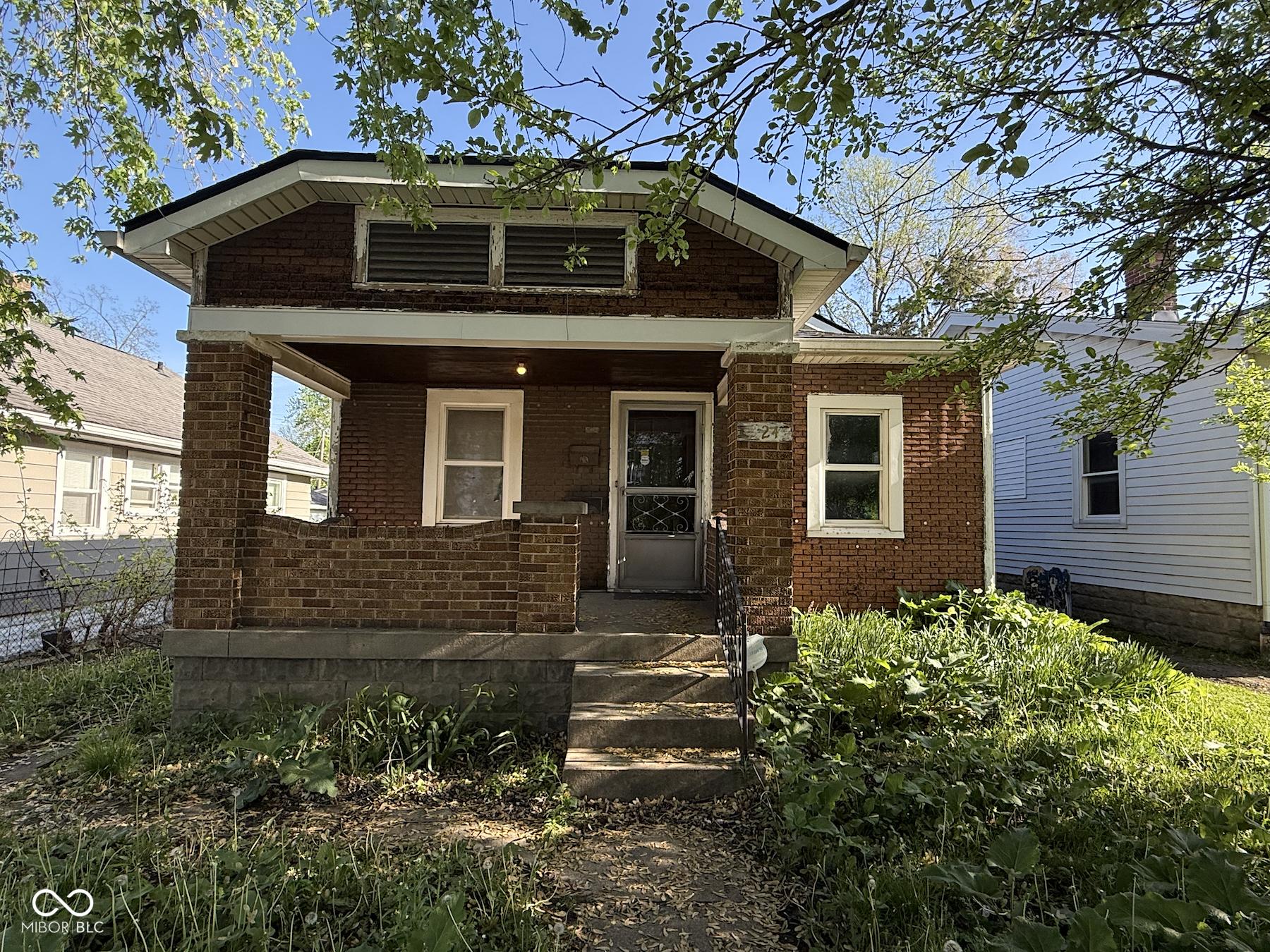 Photo one of 324 E Southern Ave Indianapolis IN 46225 | MLS 22035928