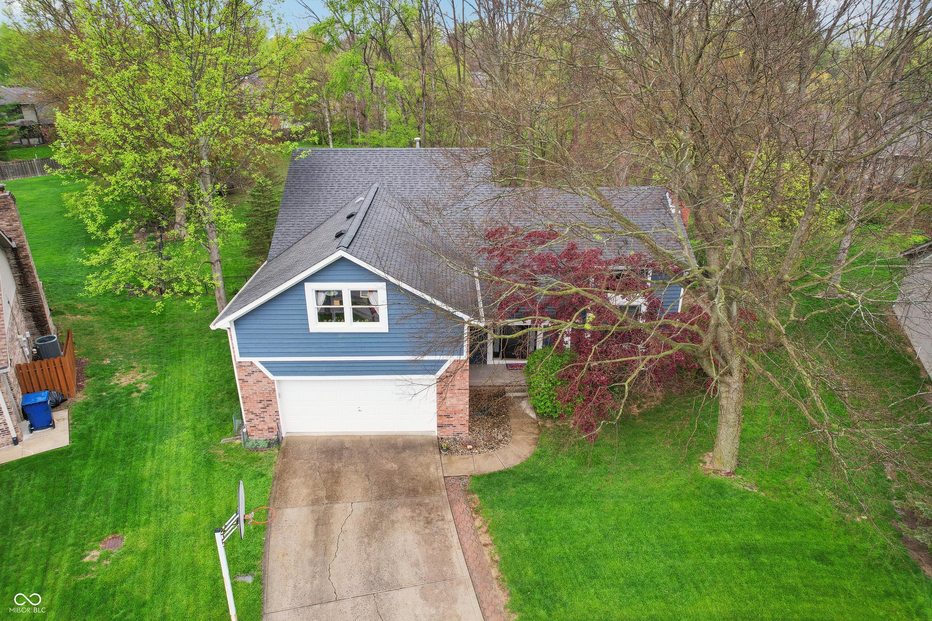Photo one of 524 Deerberry Dr Noblesville IN 46062 | MLS 22035971