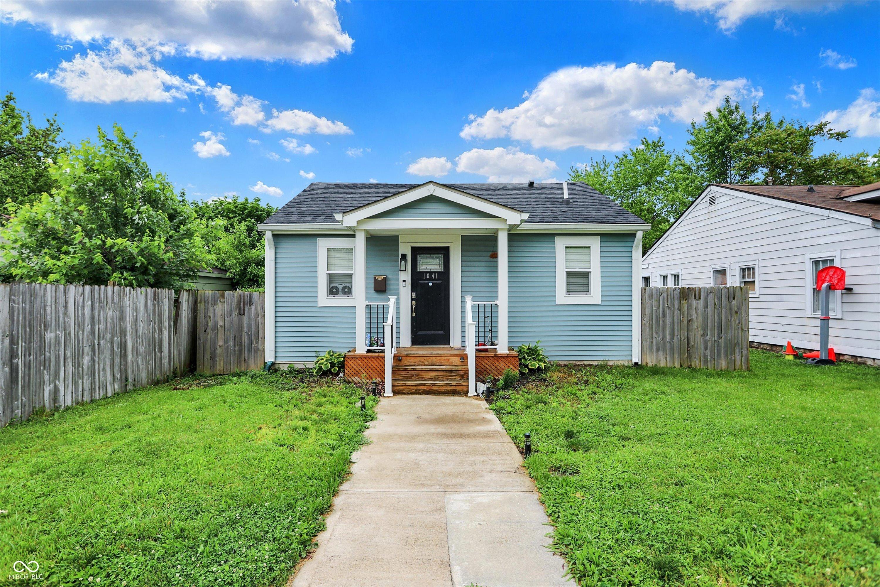 Photo one of 1641 Iowa St Indianapolis IN 46203 | MLS 22036087
