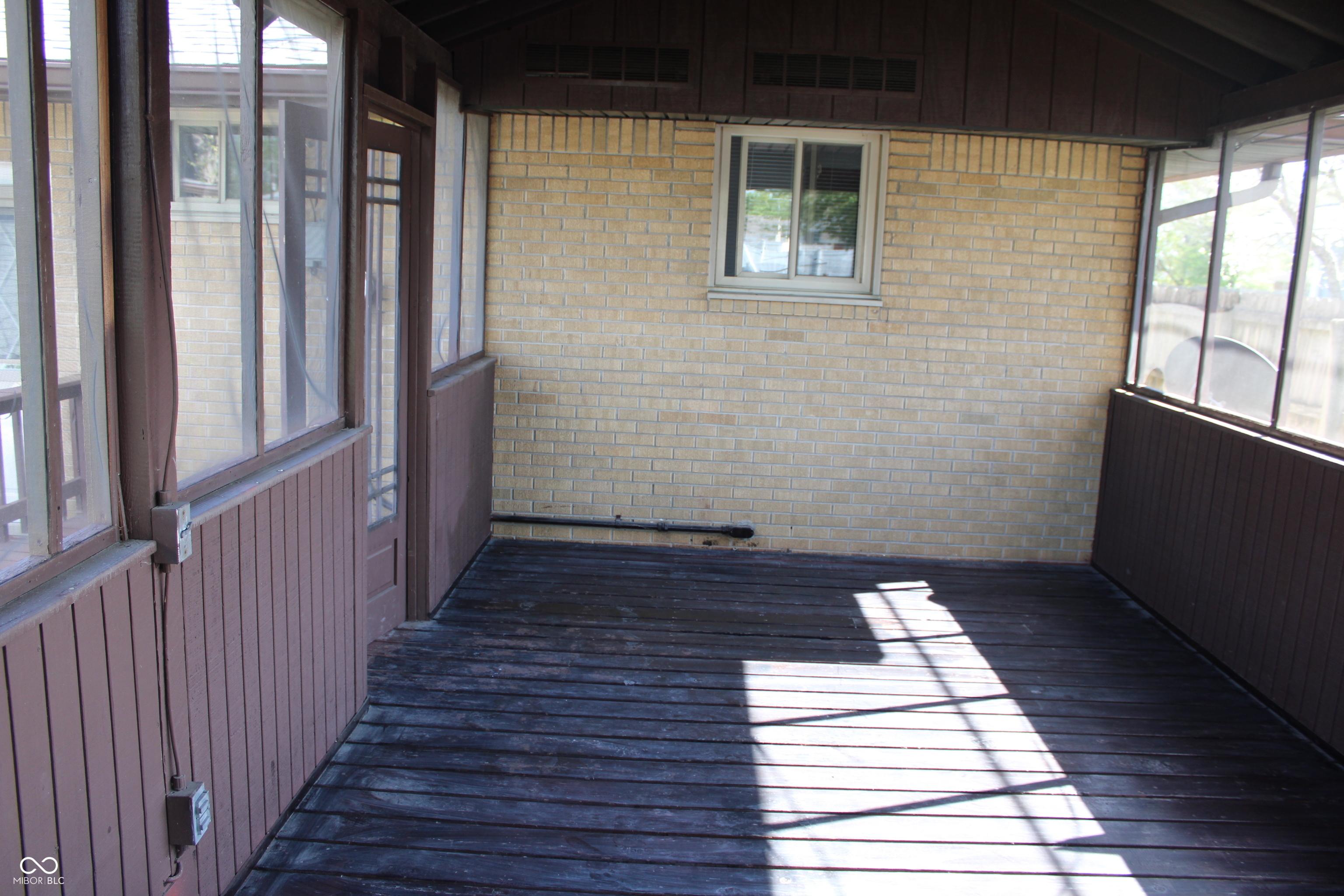 Photo #5