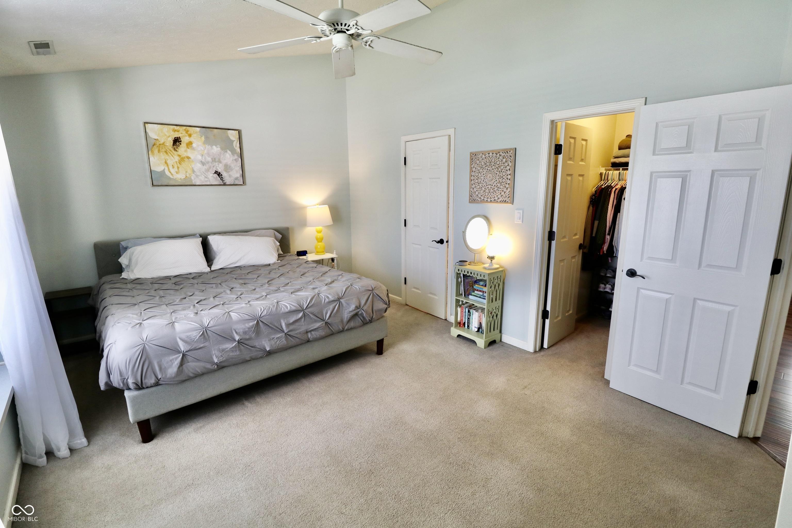 Photo #33