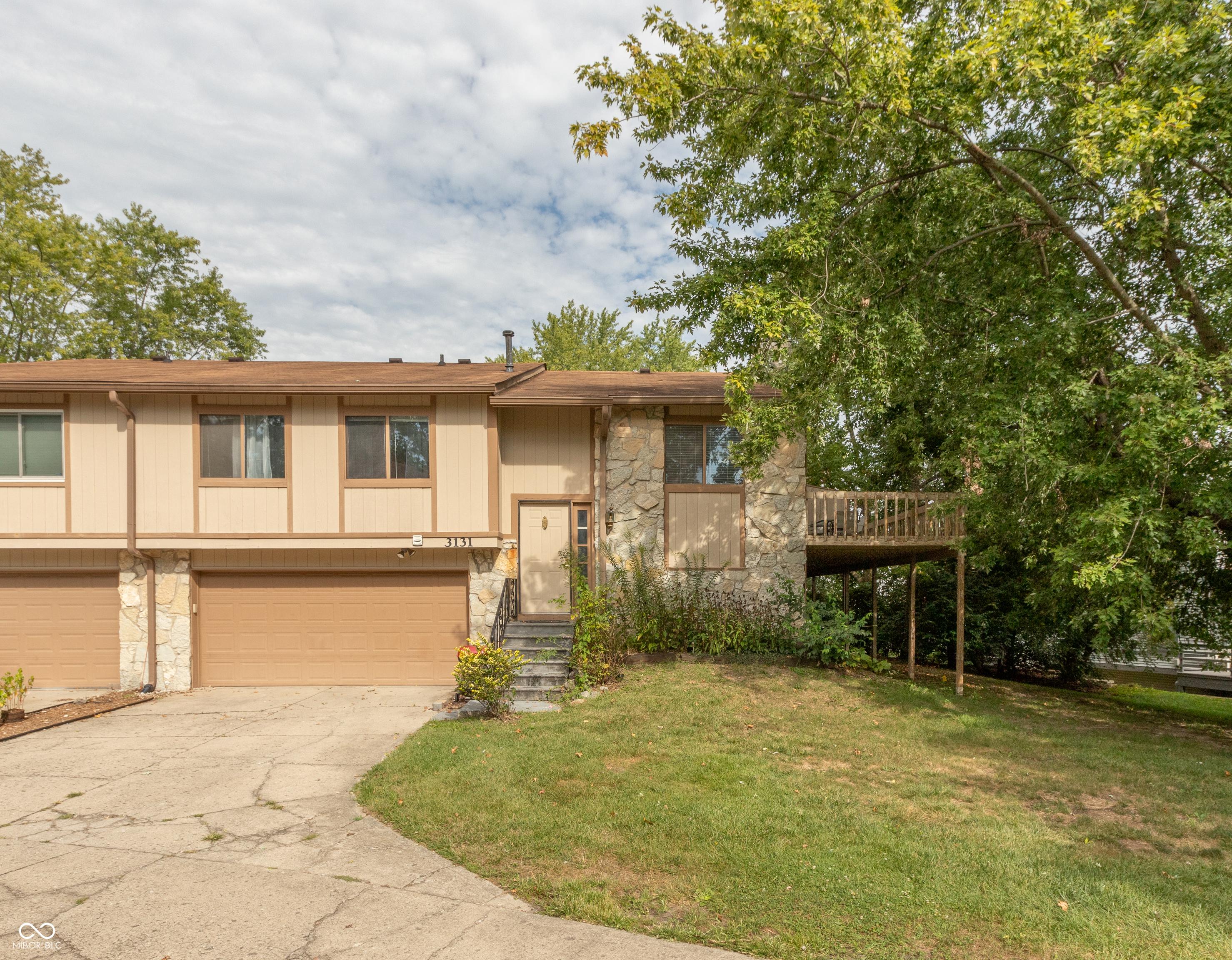 Photo one of 3131 Stillmeadow Dr Indianapolis IN 46214 | MLS 22036235