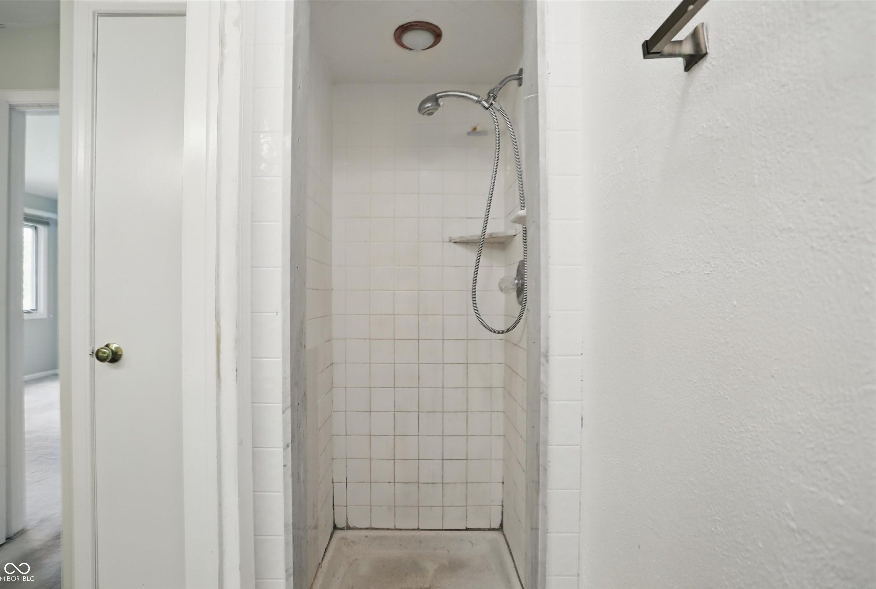 Photo #32