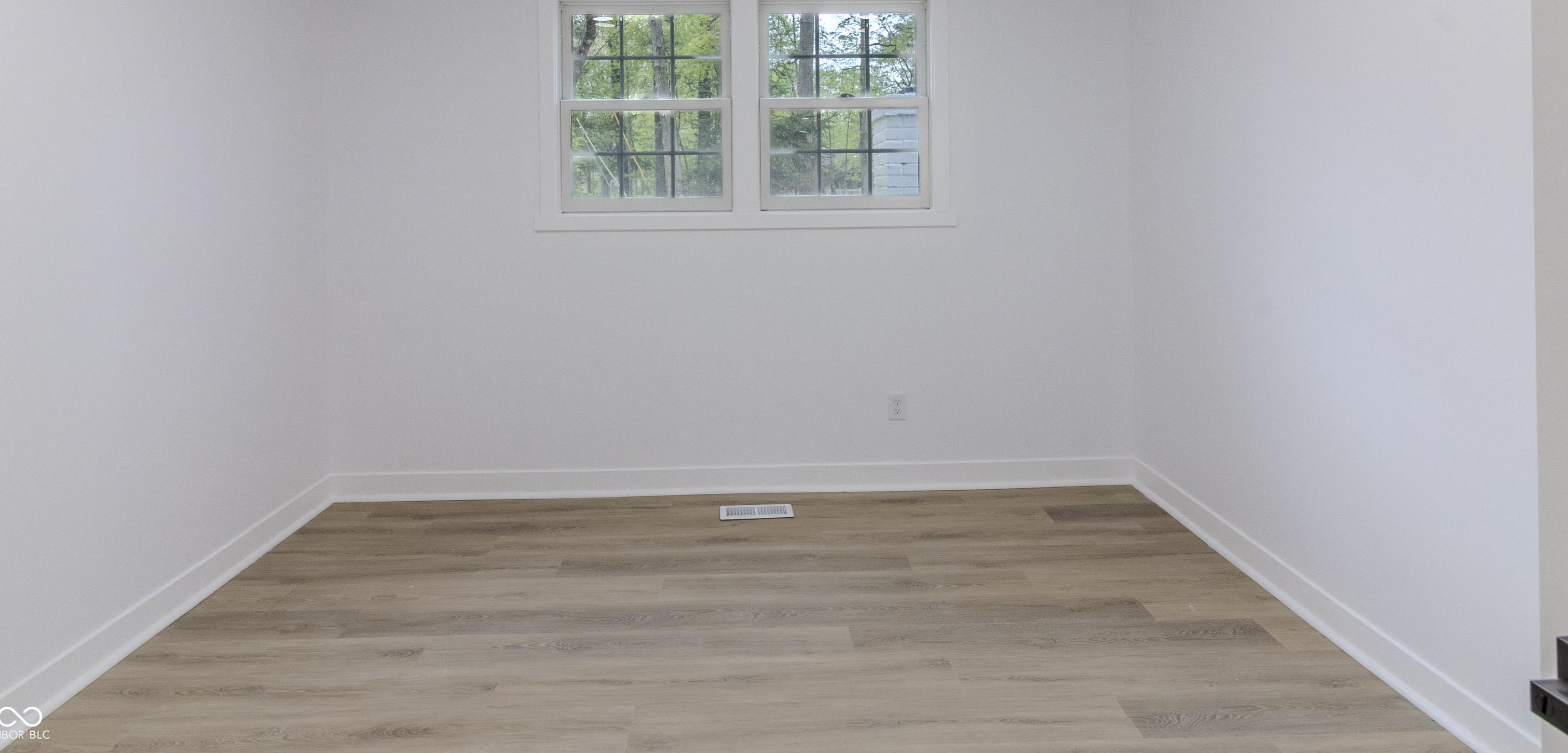 Photo #34