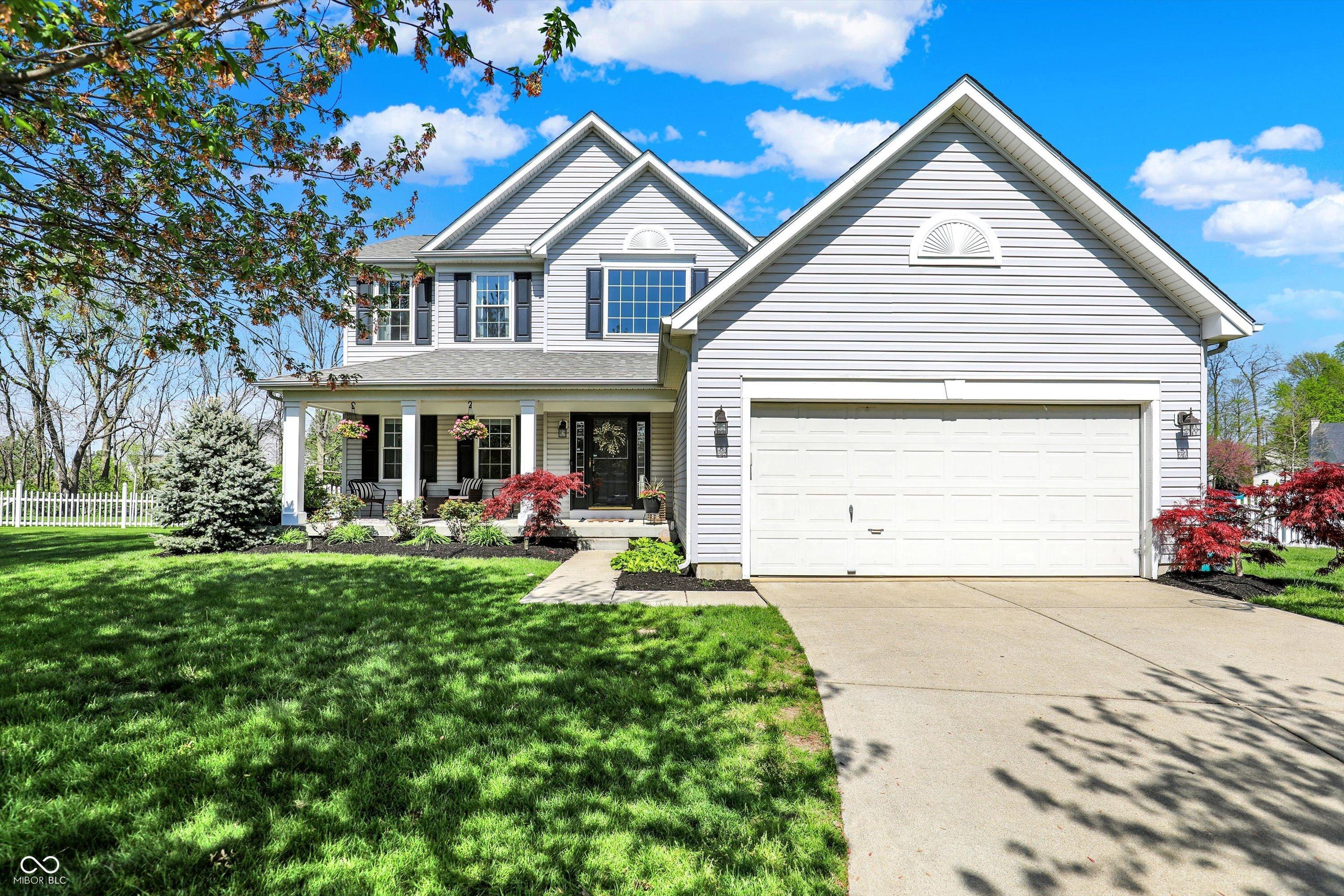 Photo one of 14817 Deerwood Dr Carmel IN 46033 | MLS 22036309