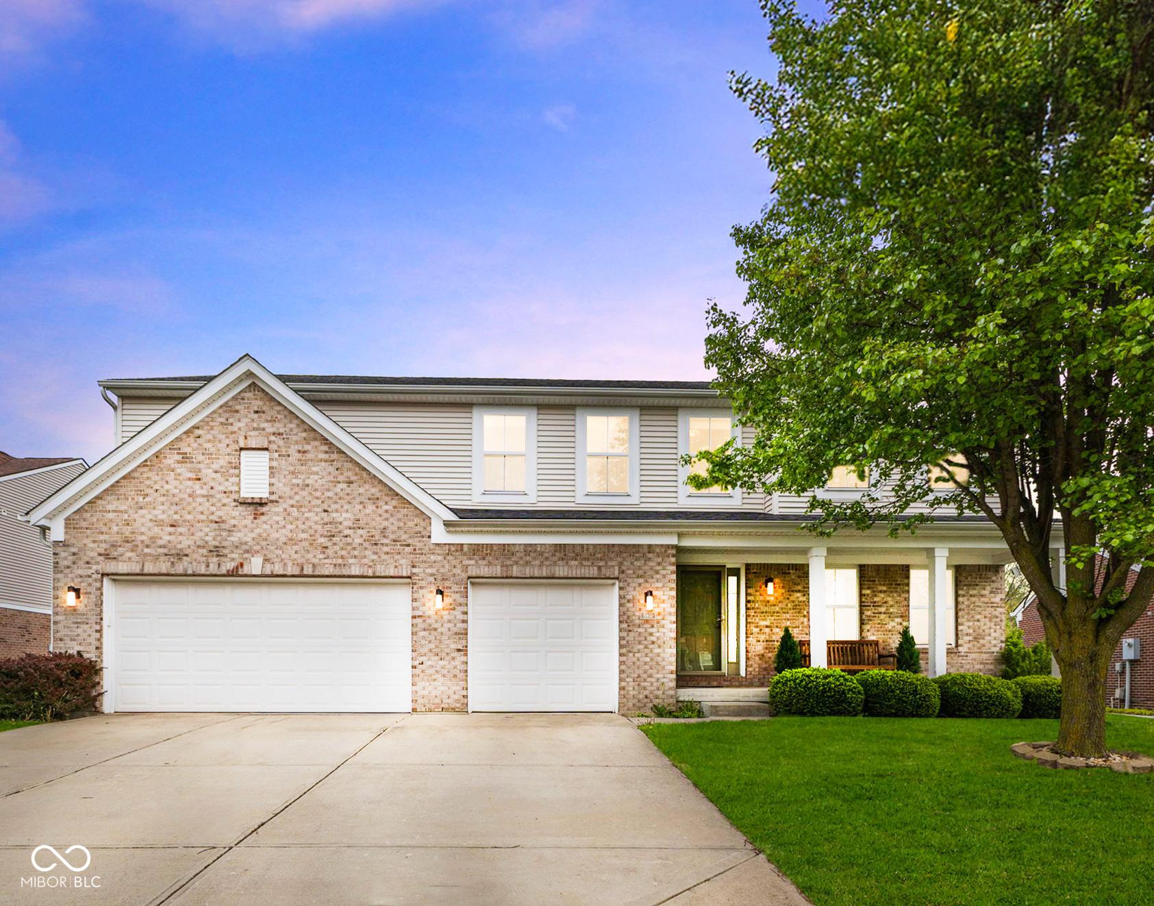 Photo one of 5851 Grand Ave Plainfield IN 46168 | MLS 22036355