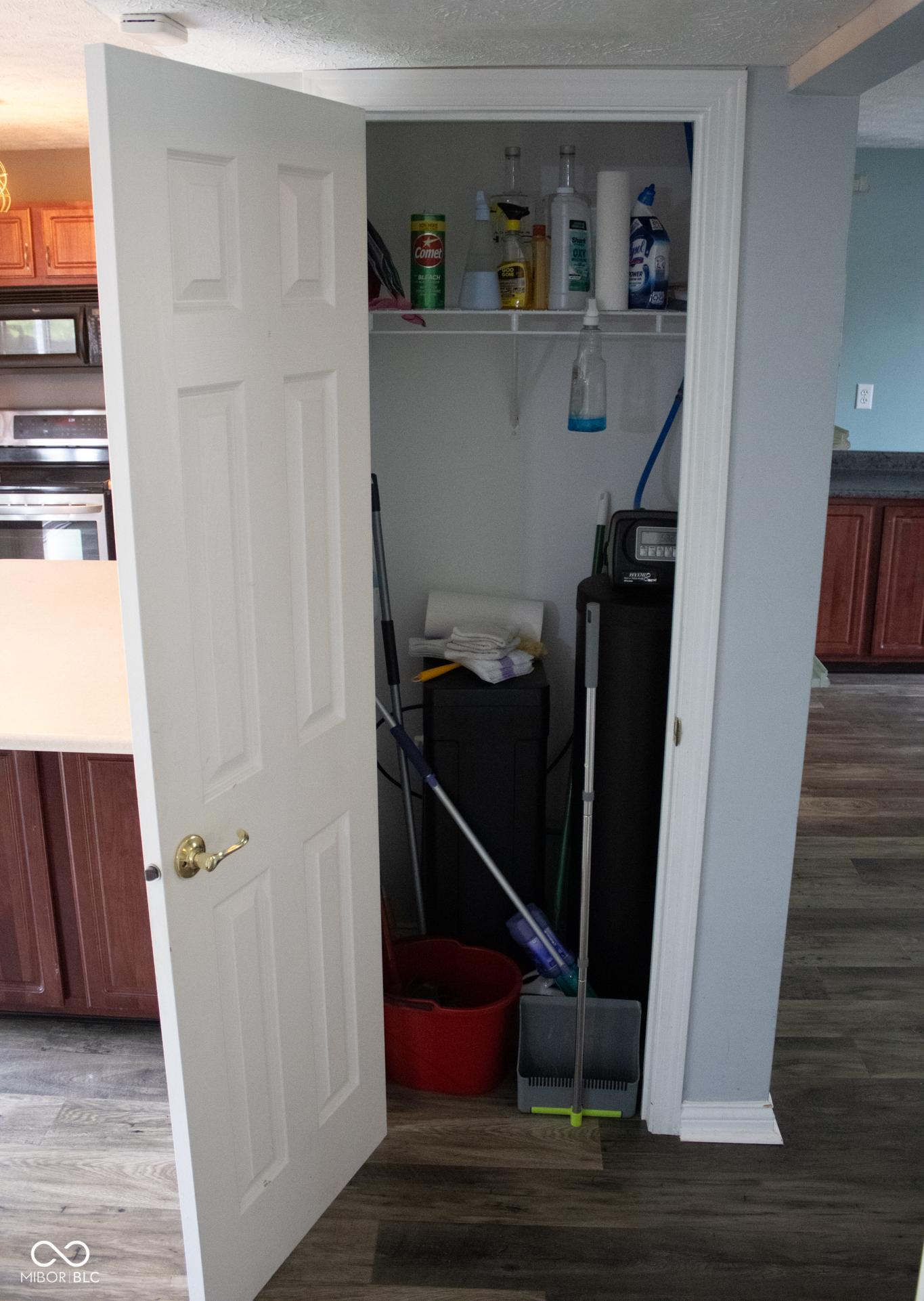 Photo #28