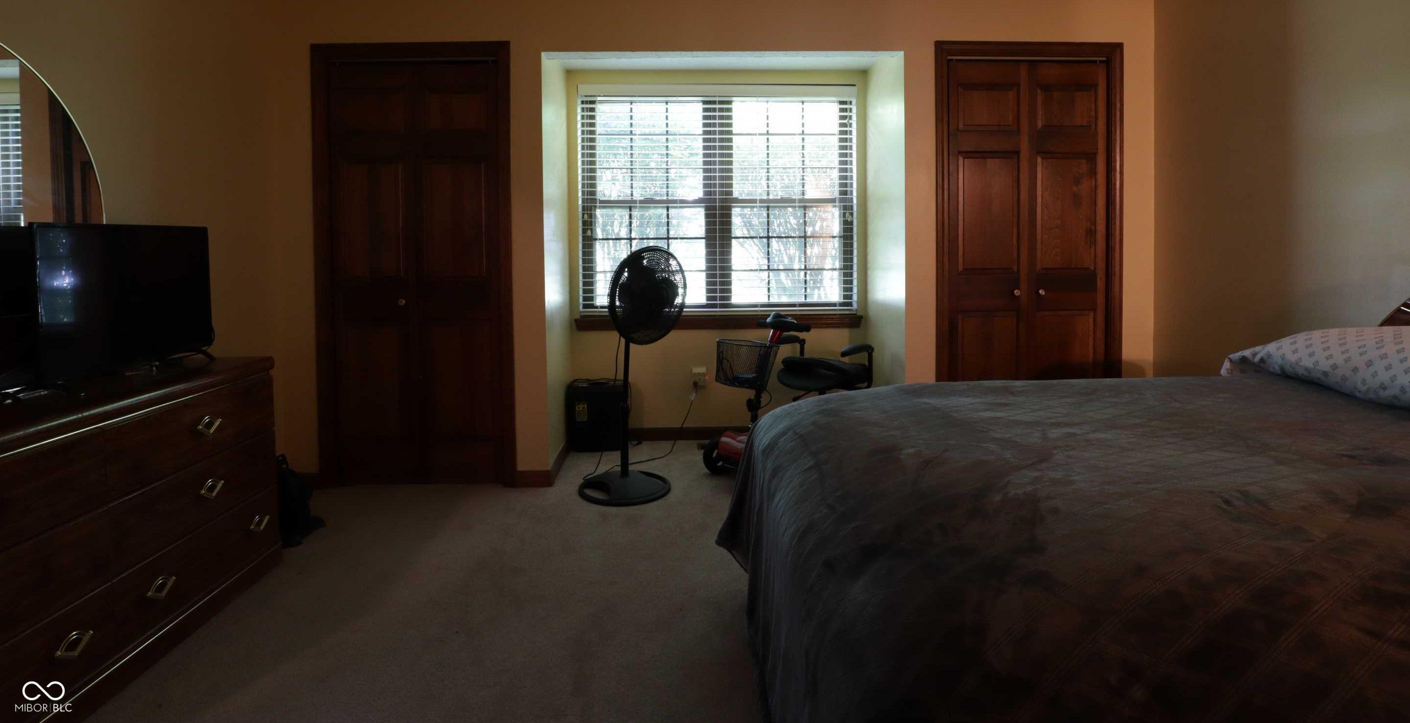Photo #10