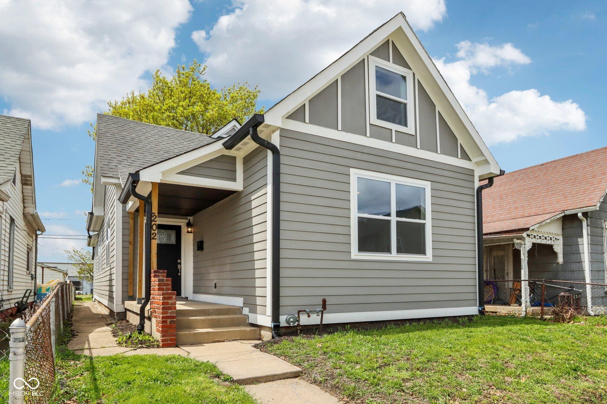 Photo one of 202 Mckim Ave Indianapolis IN 46201 | MLS 22036452