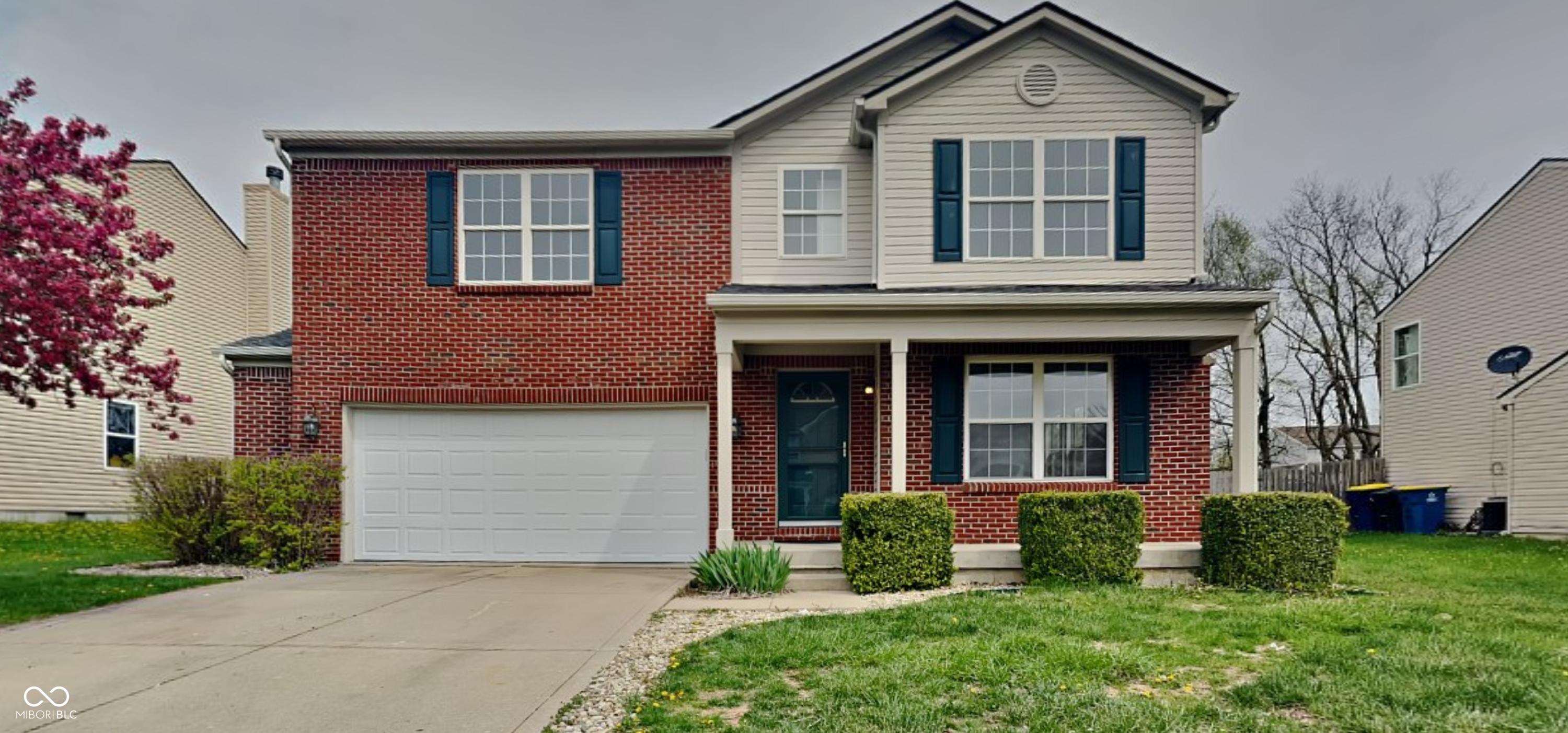 Photo one of 6420 Greenspire Pl Indianapolis IN 46221 | MLS 22036453