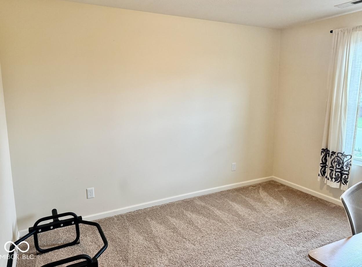 Photo #33
