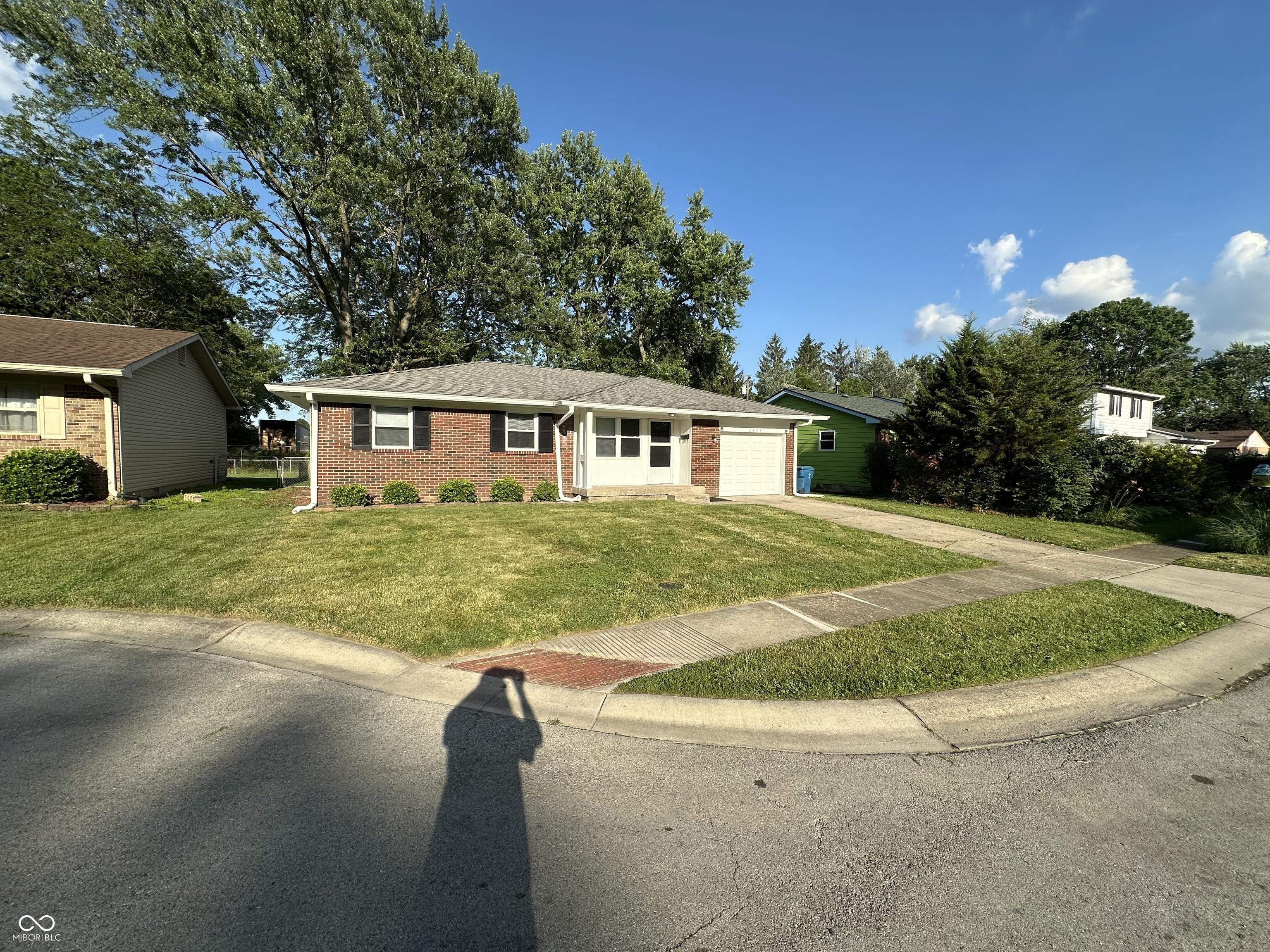 Photo one of 2453 Larnie Ln Indianapolis IN 46219 | MLS 22036642
