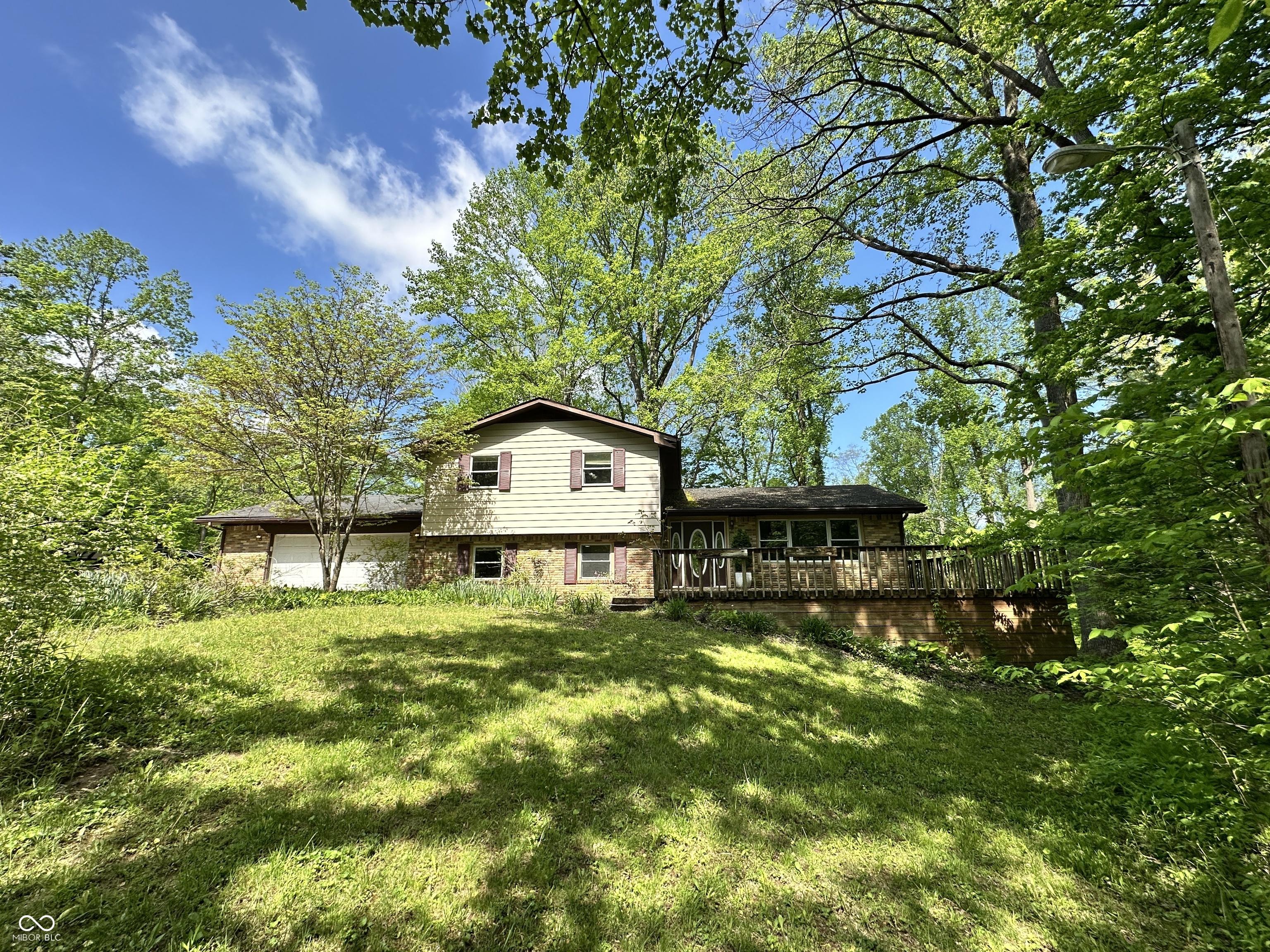 Photo one of 1760 Pumpkinvine Hill Rd Martinsville IN 46151 | MLS 22036799
