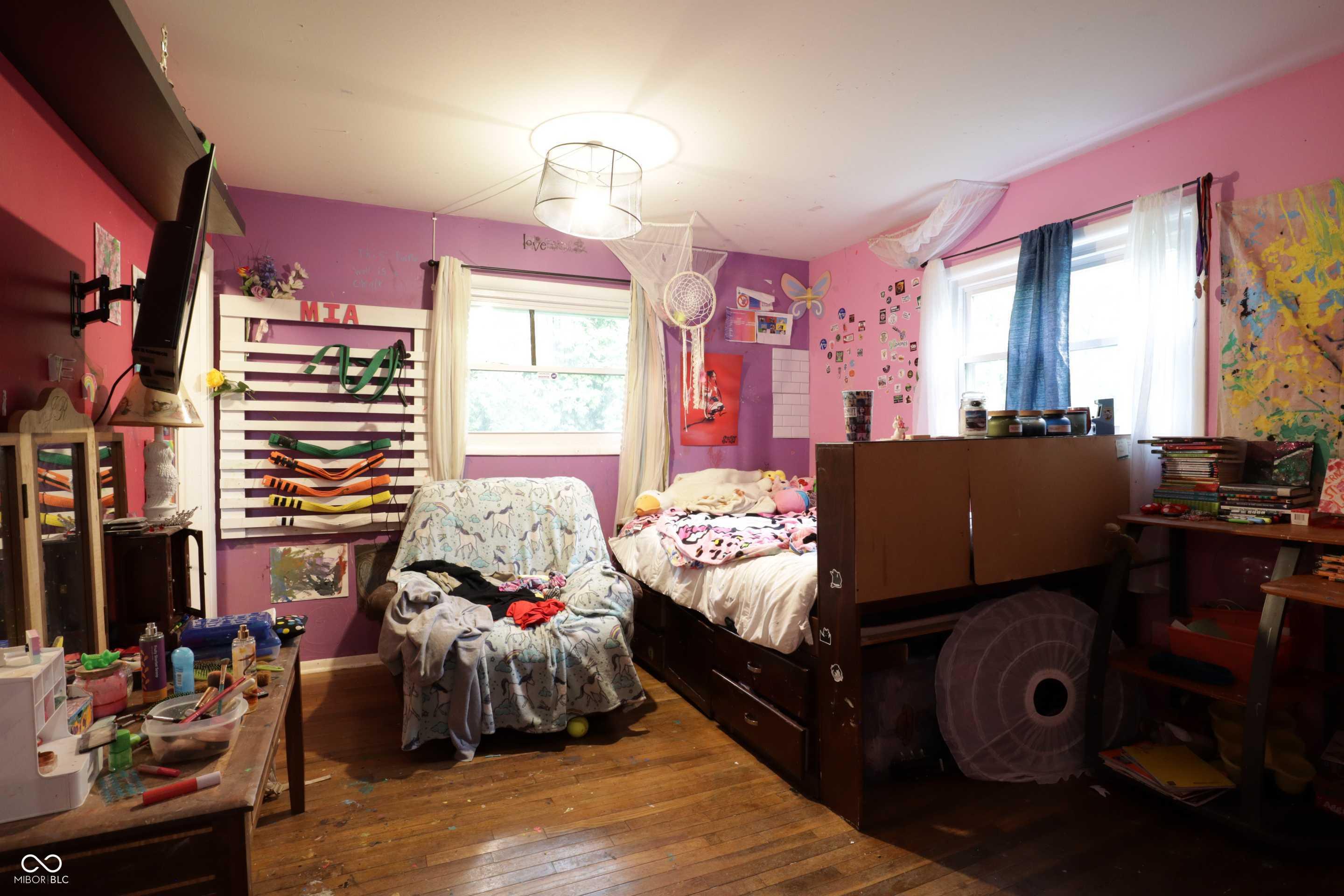 Photo #11