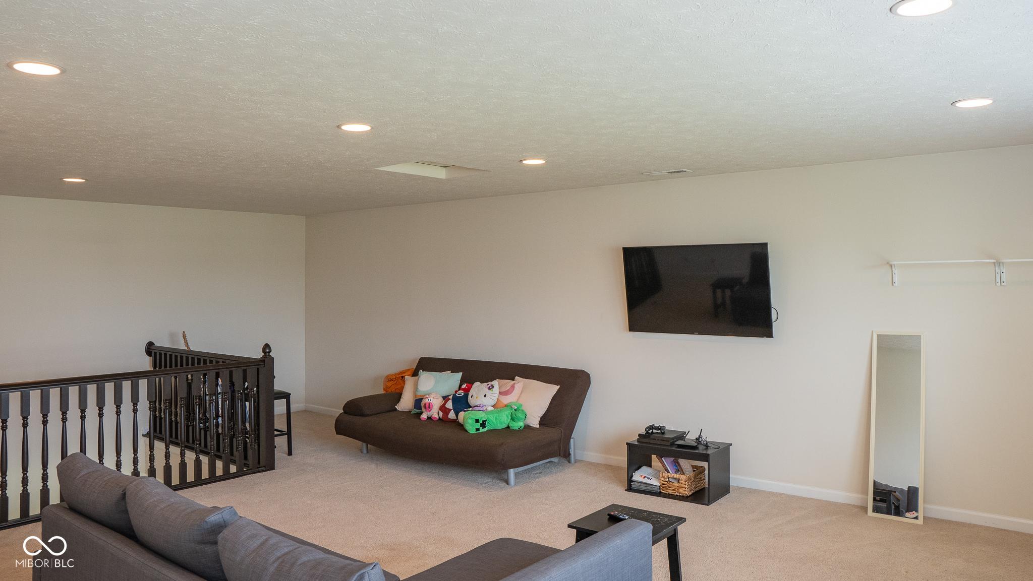 Photo #35