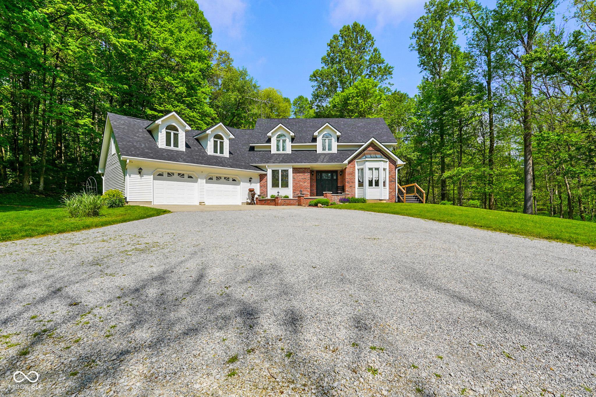 Photo one of 3660 S Conservation Club Rd Morgantown IN 46160 | MLS 22036982