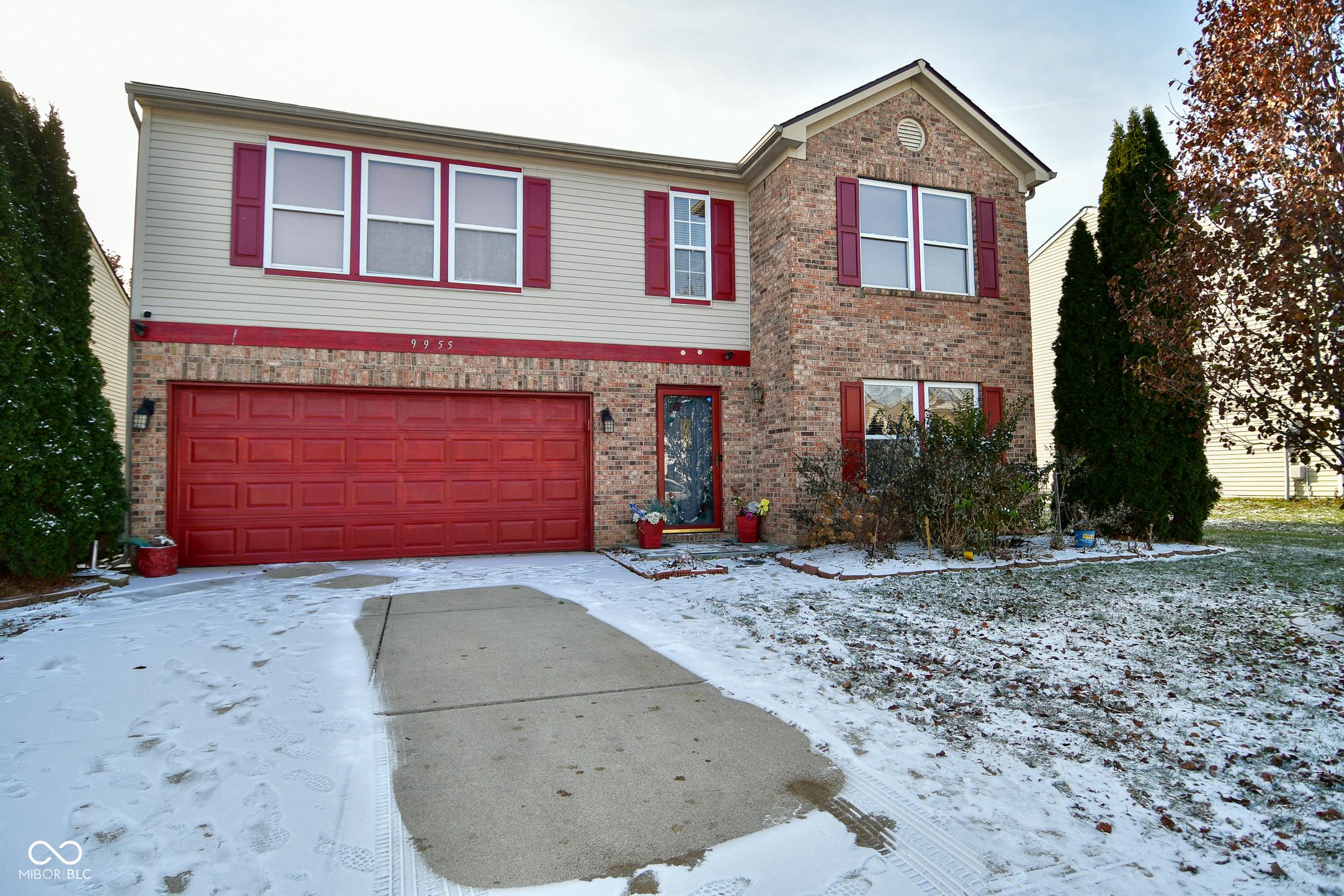 Photo one of 9955 Orange Blossom Trl Fishers IN 46038 | MLS 22036948