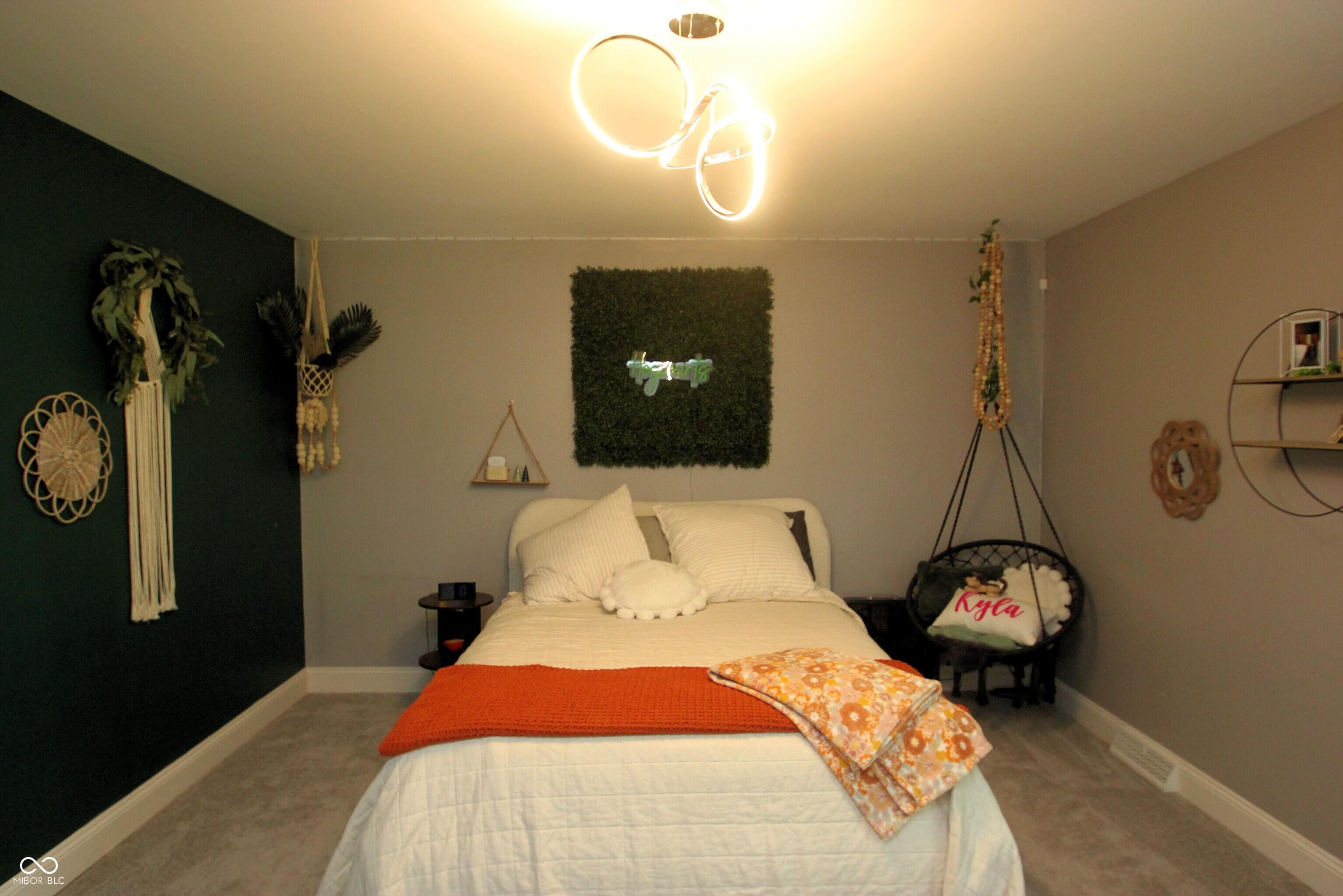 Photo #84