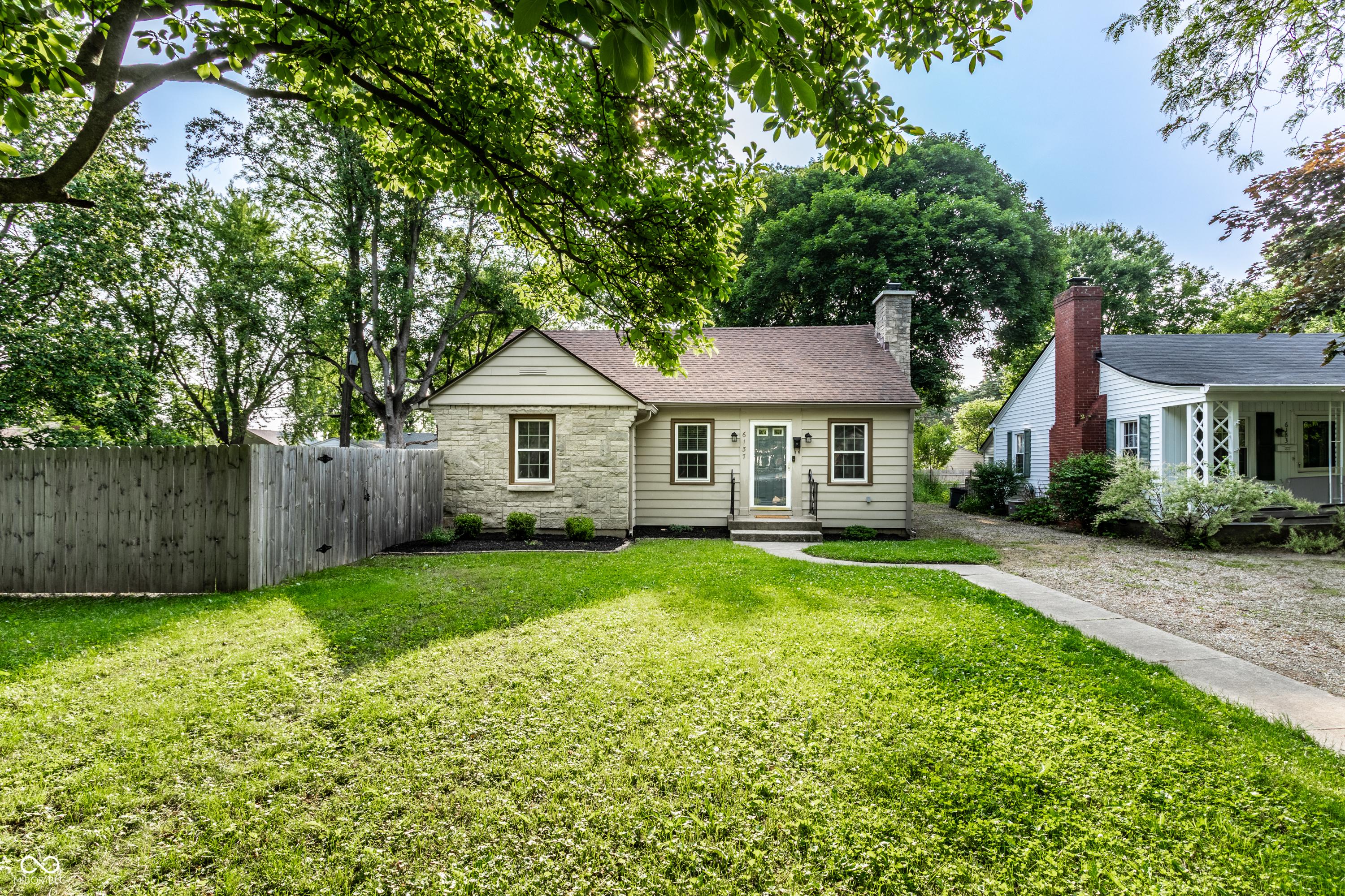 Photo one of 6137 Evanston Ave Indianapolis IN 46220 | MLS 22037507