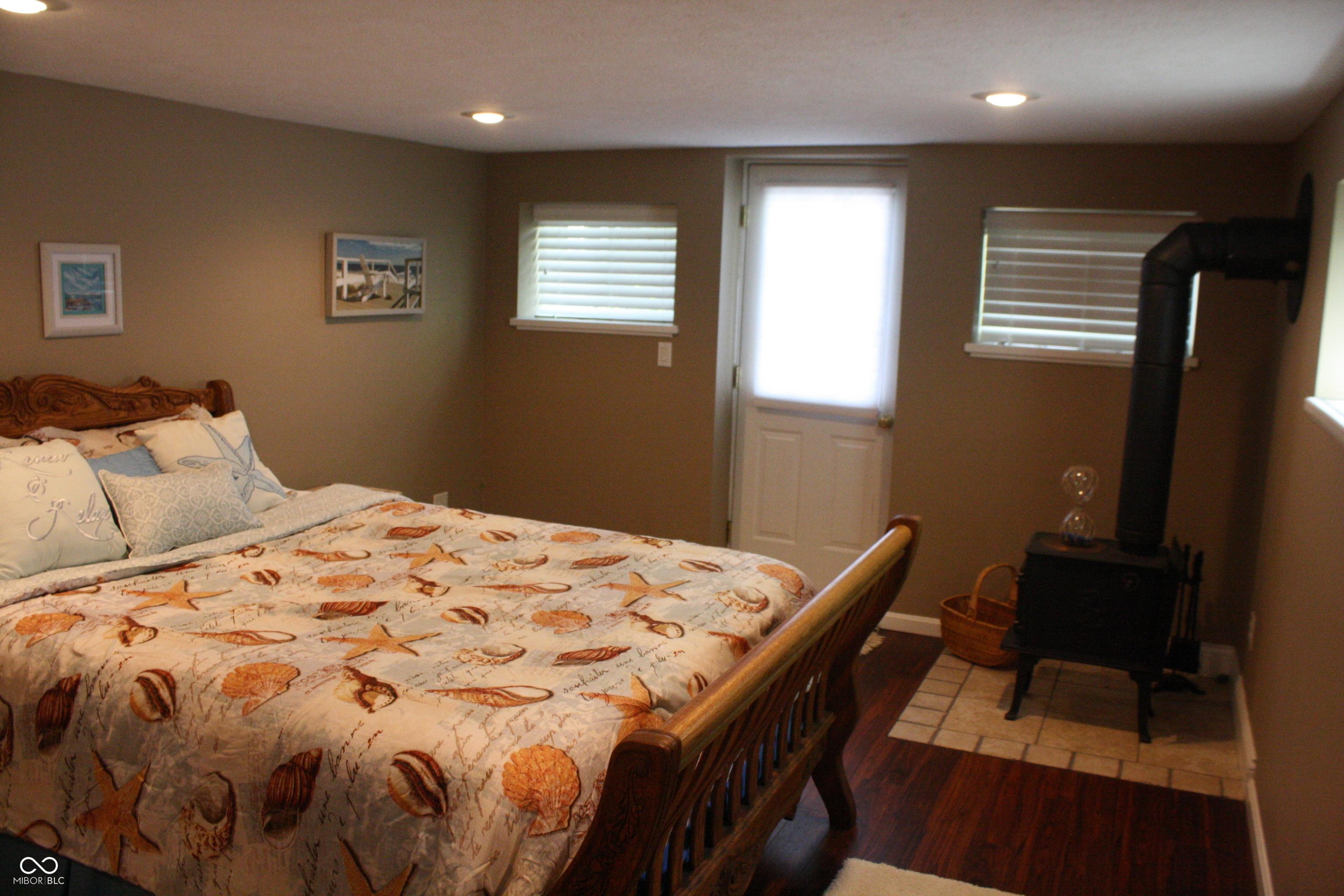 Photo #82