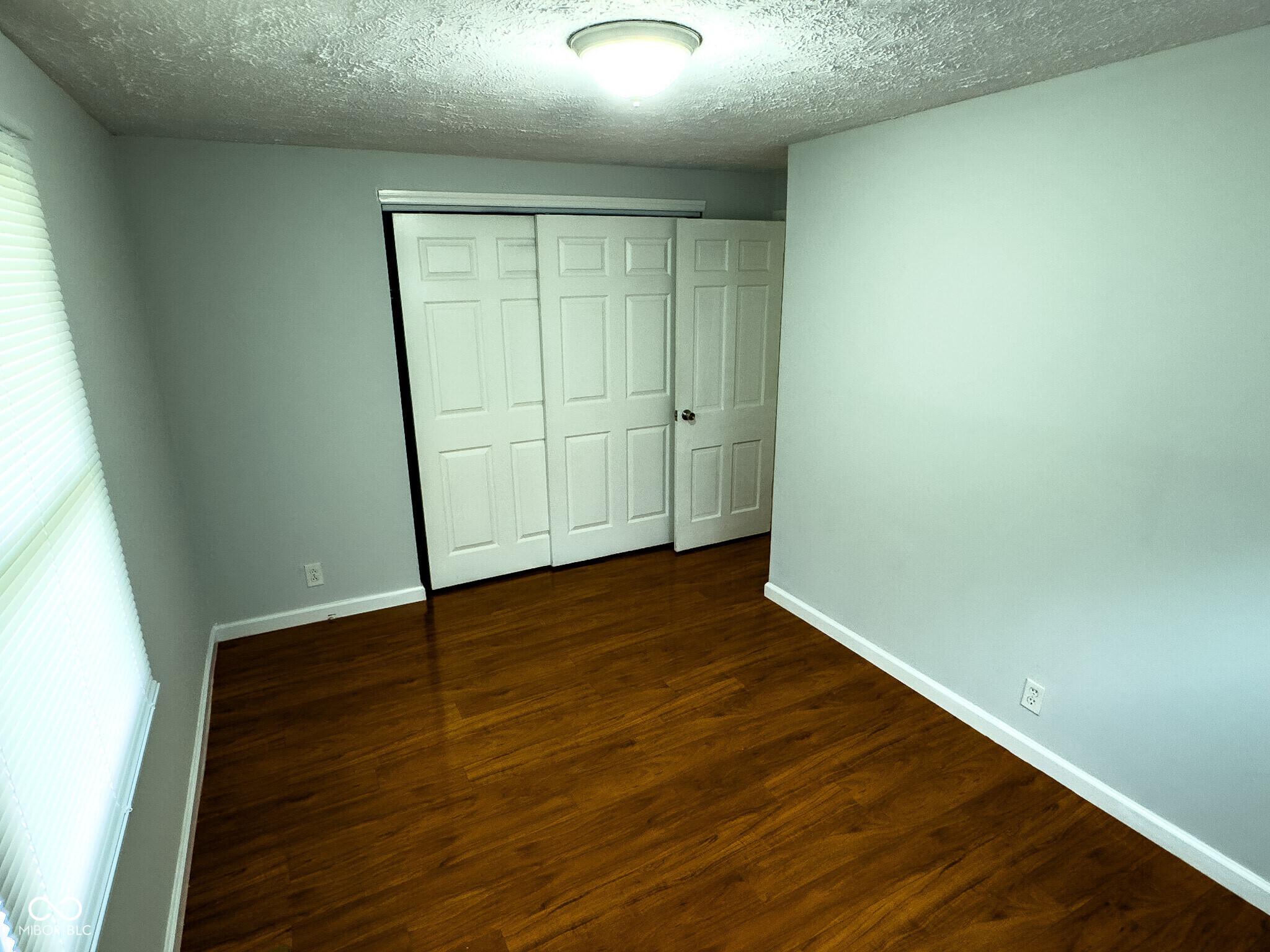 Photo #15