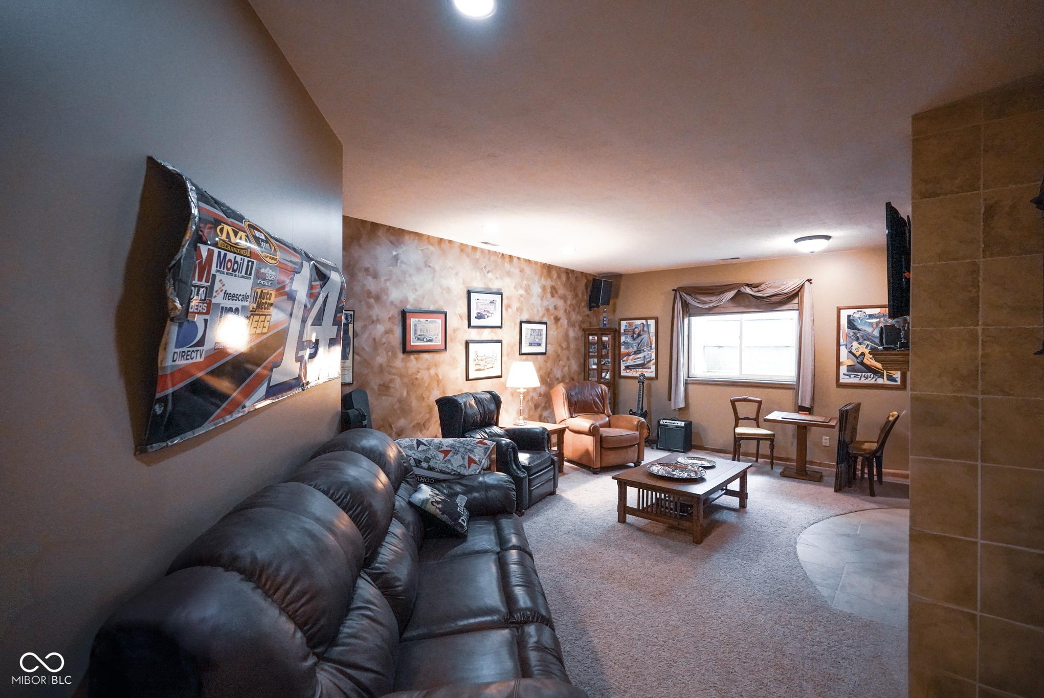 Photo #42