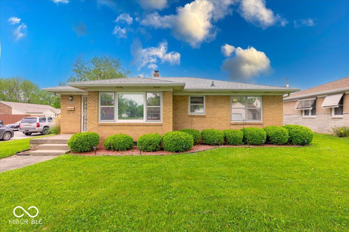 Photo one of 2150 Main St Beech Grove IN 46107 | MLS 22038005