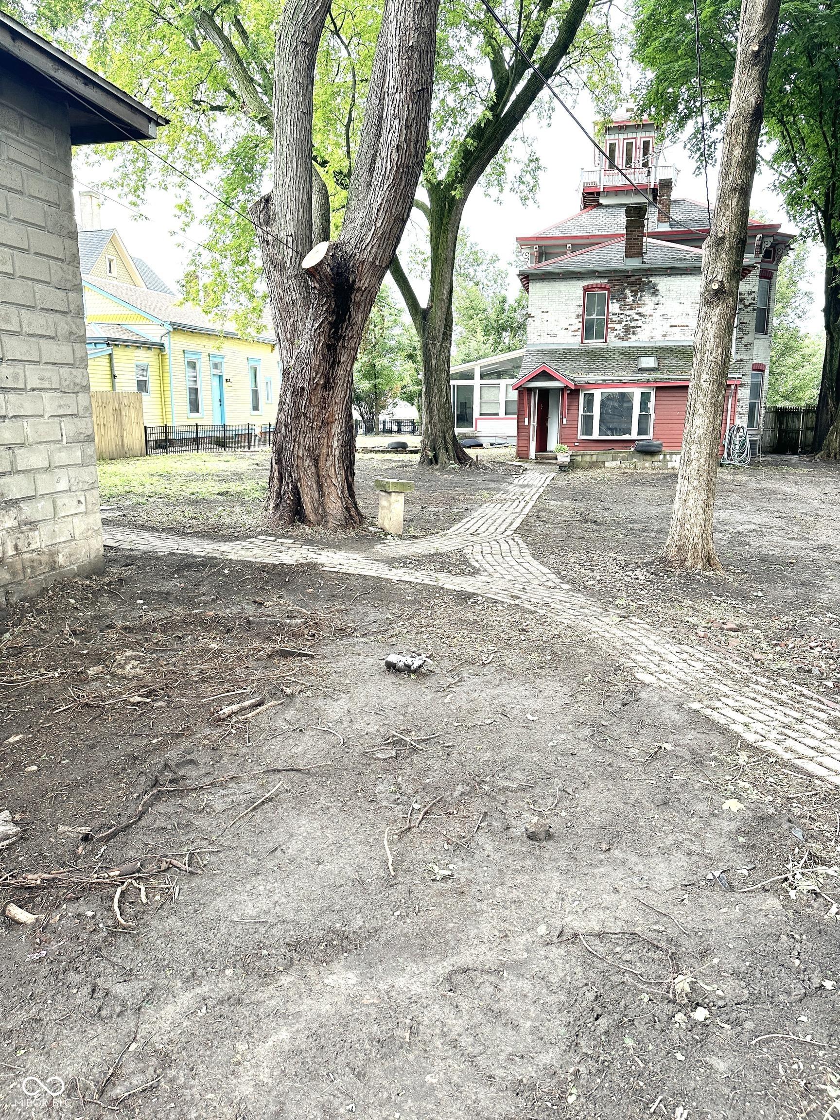 Photo #24