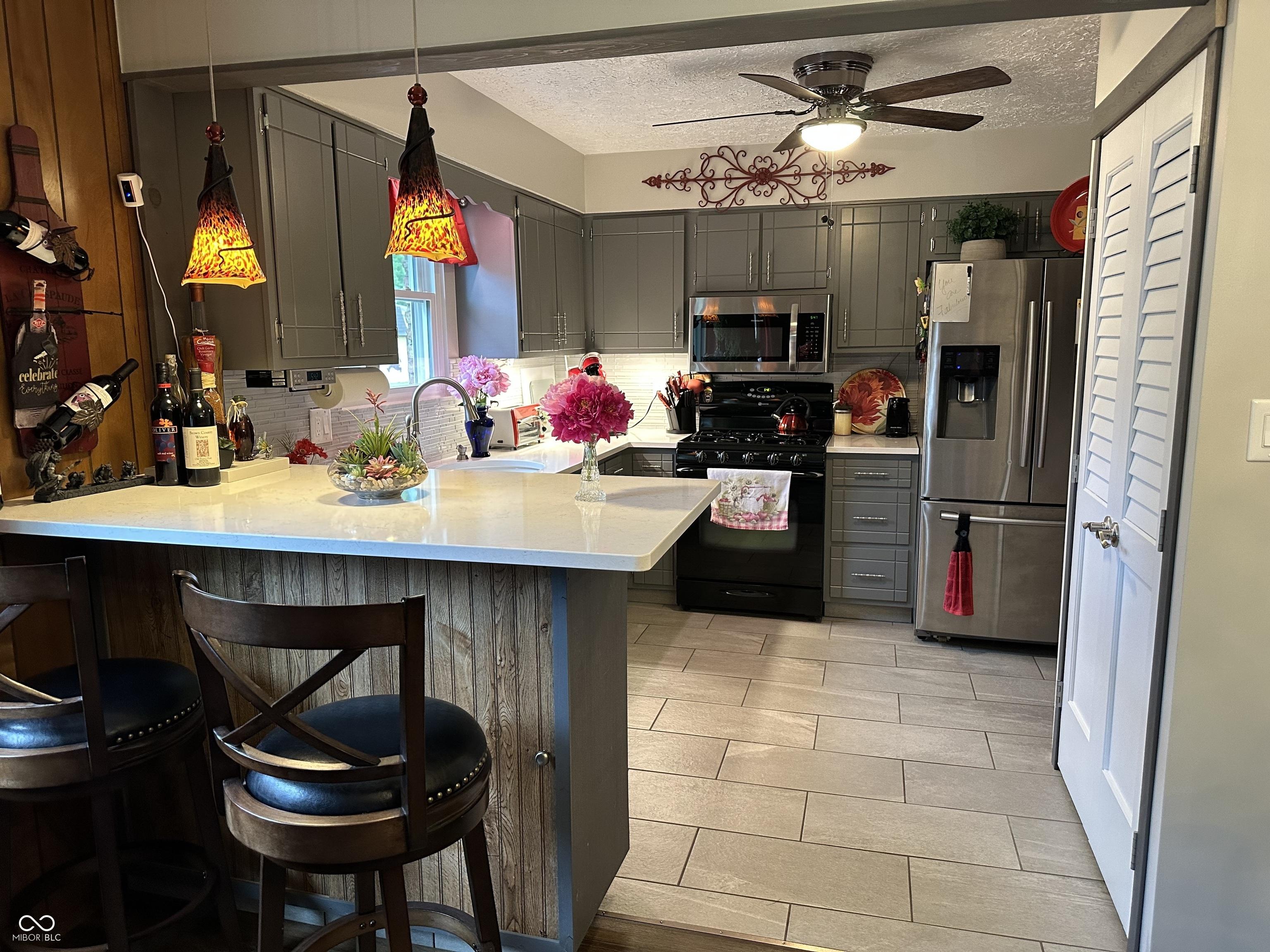 Photo #23
