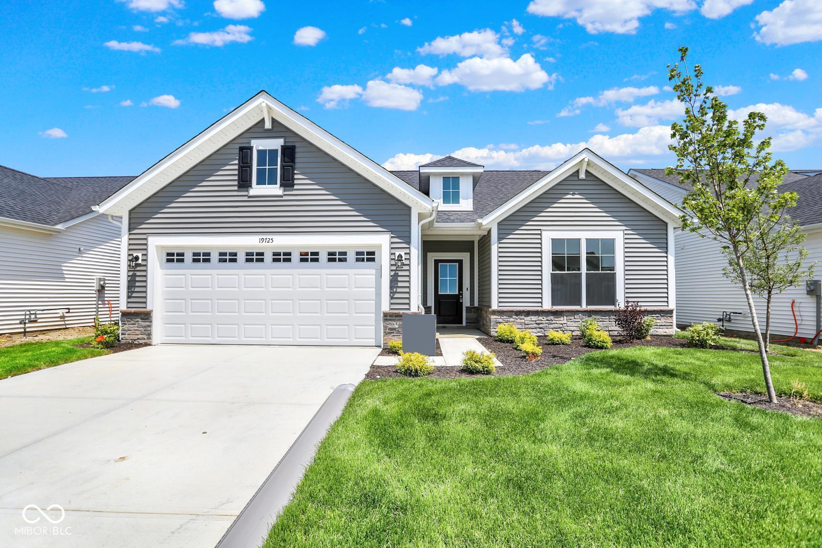 Photo one of 19725 Highclere Lane Sheridan IN 46069 | MLS 22038310