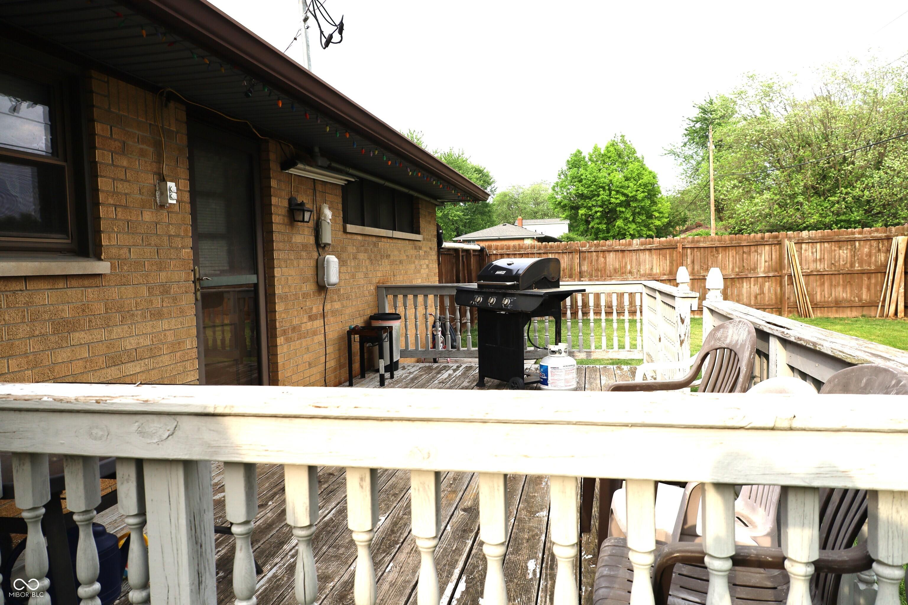 Photo #33