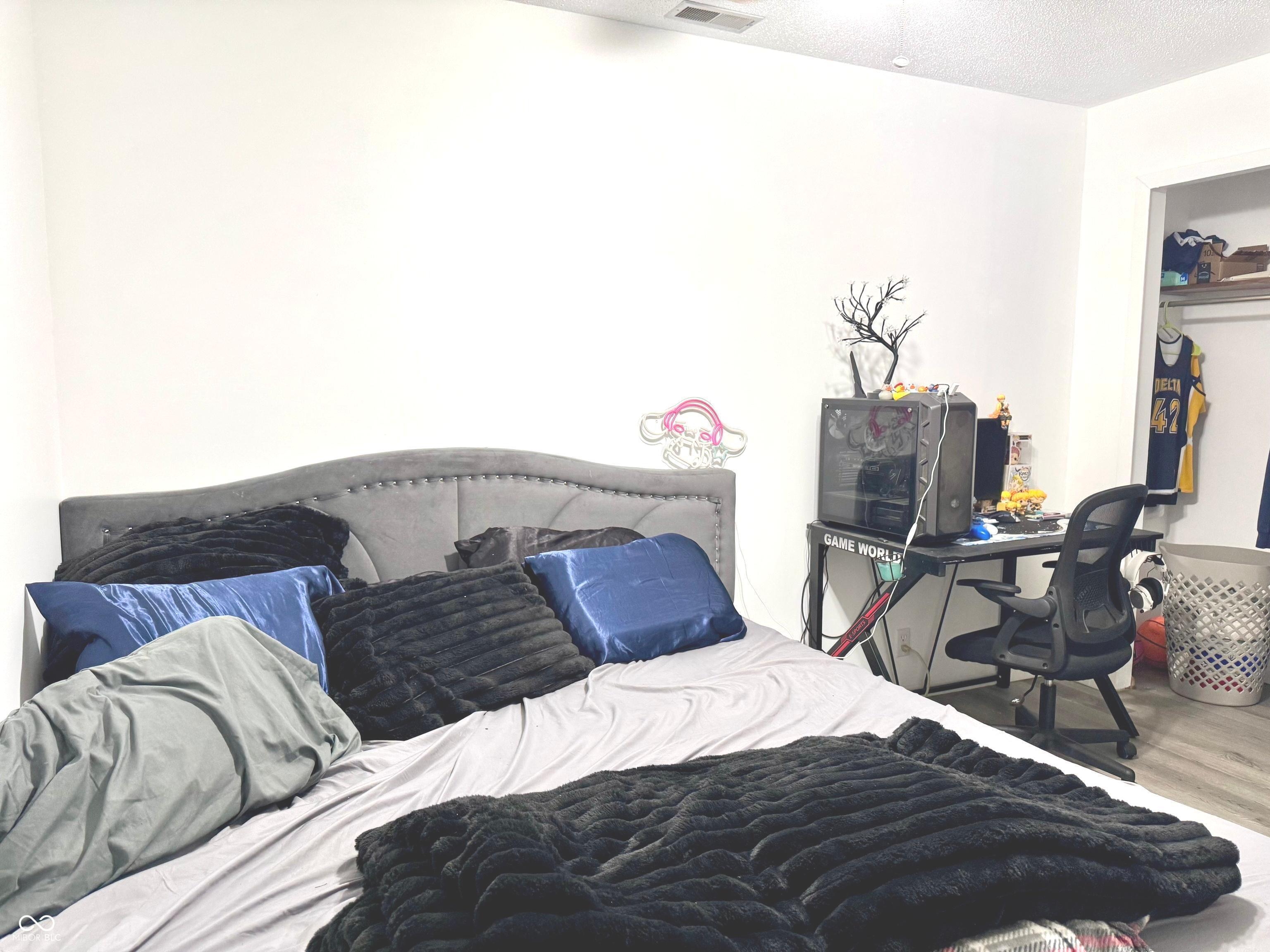 Photo #5