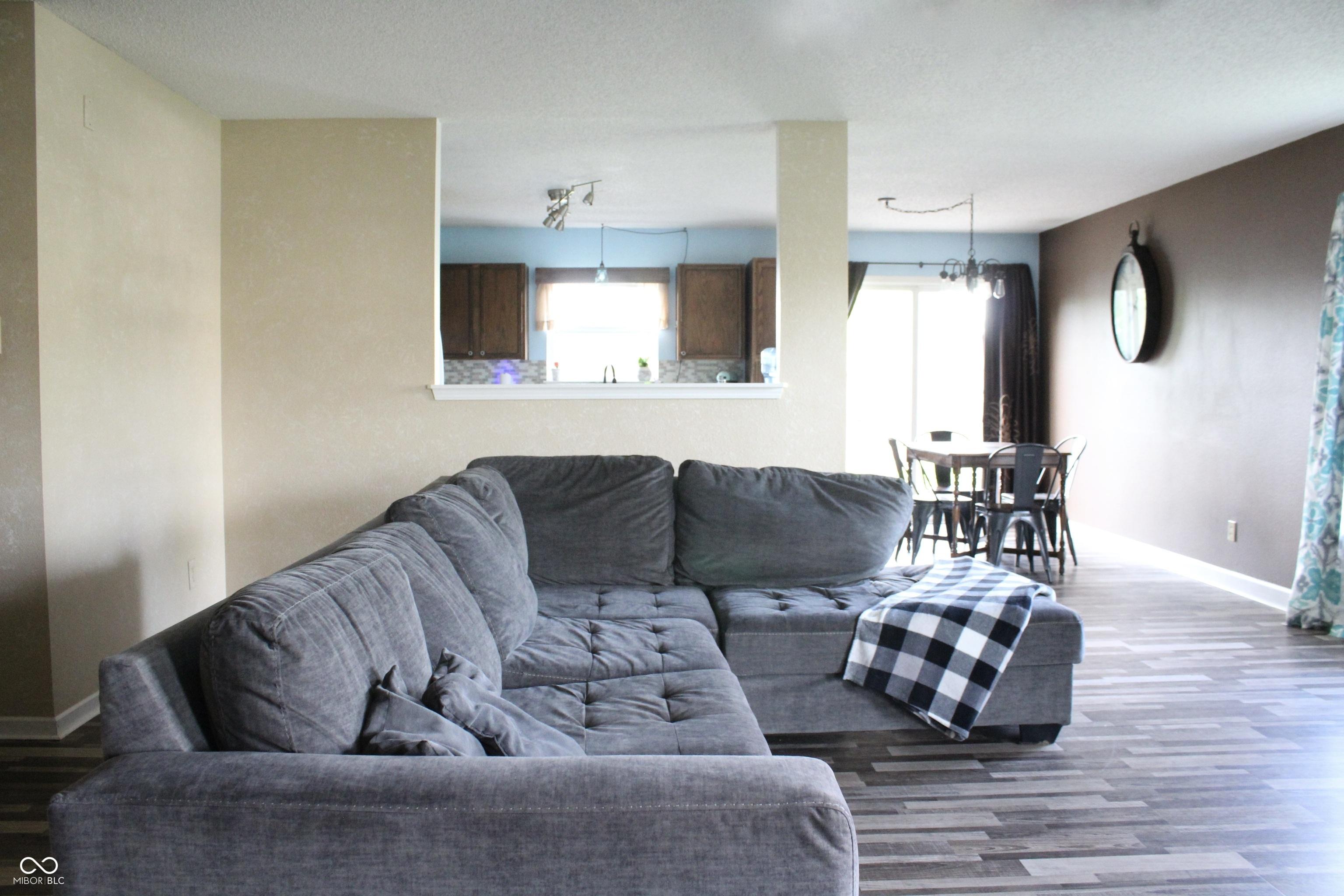 Photo #4