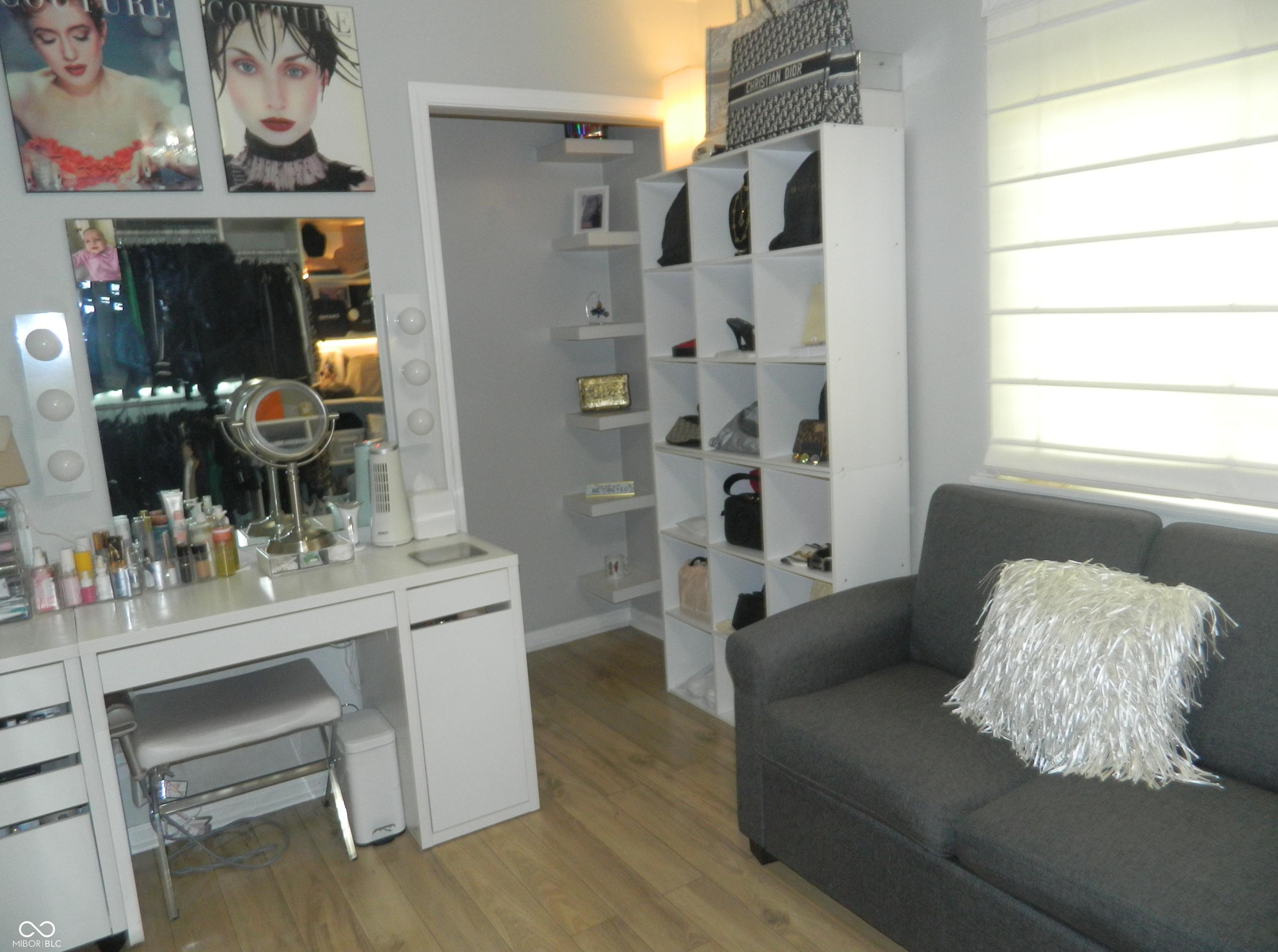 Photo #19