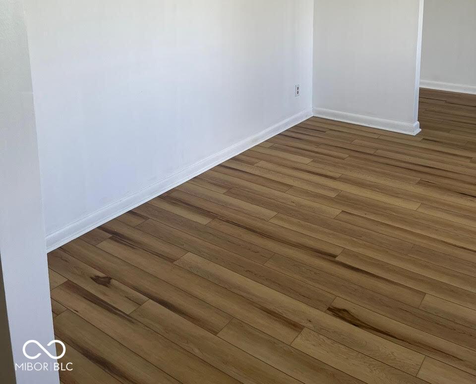 Photo #15