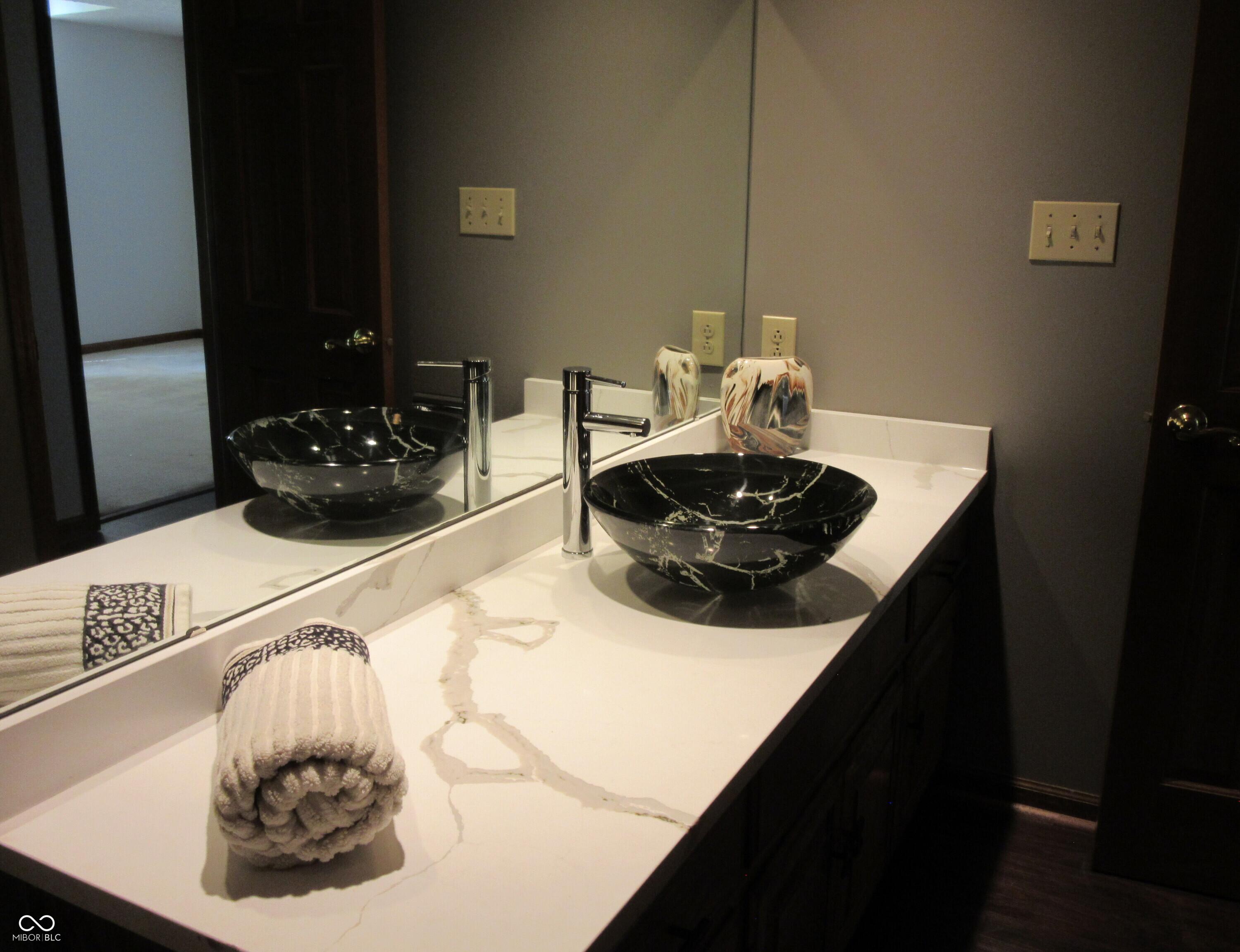 Photo #49