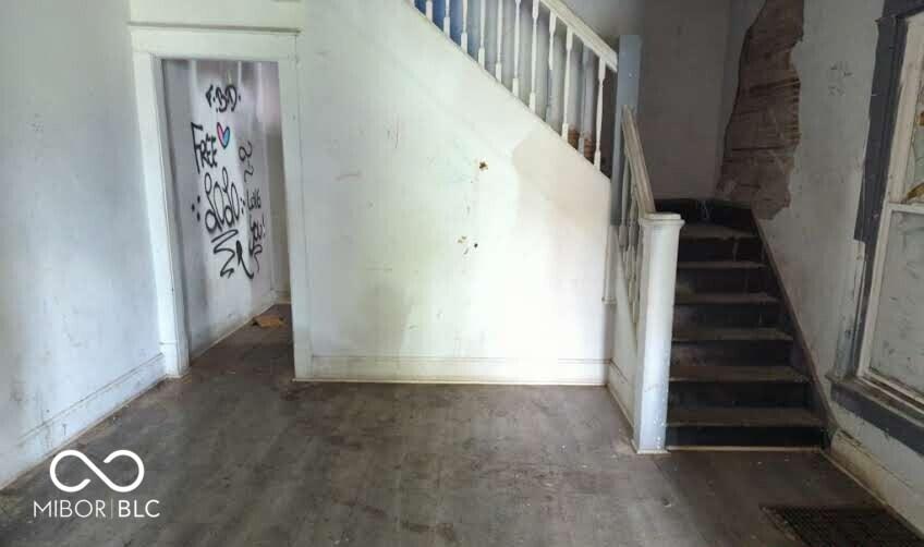 Photo #3