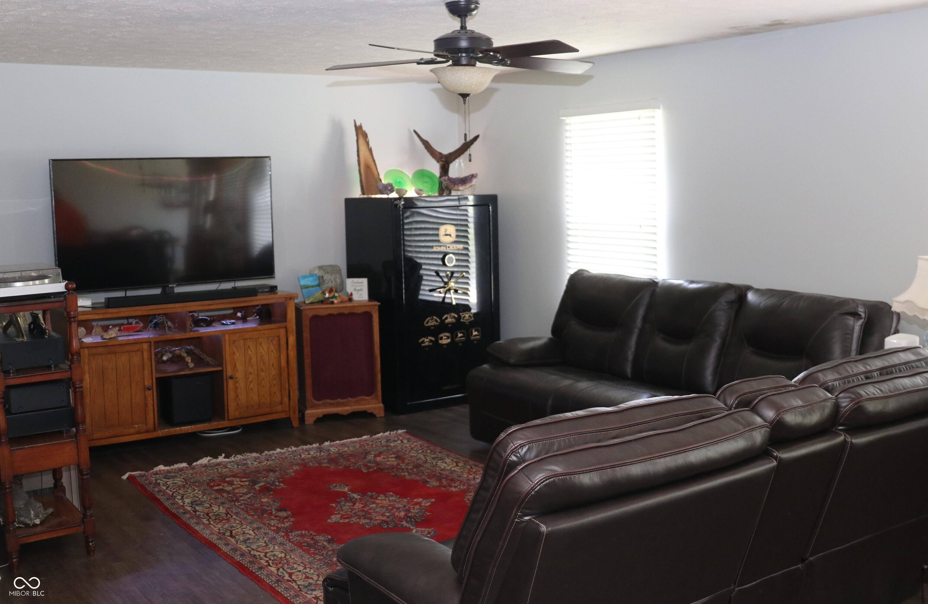 Photo #18