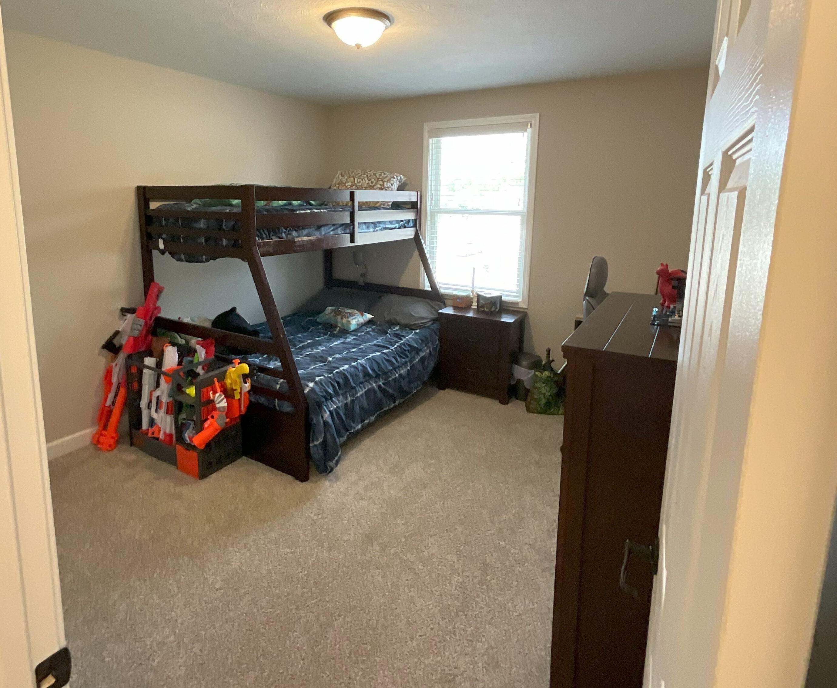 Photo #33