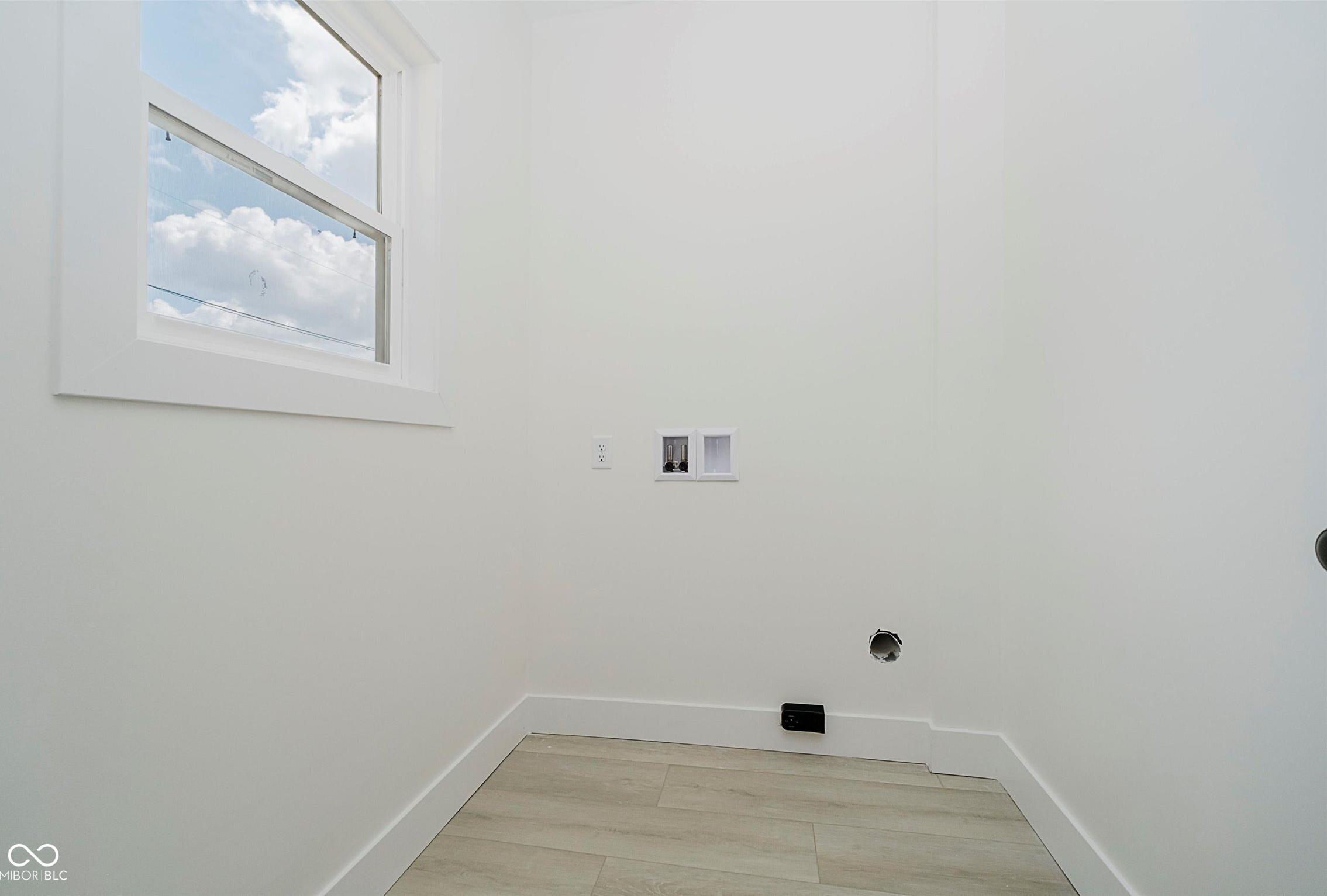 Photo #13