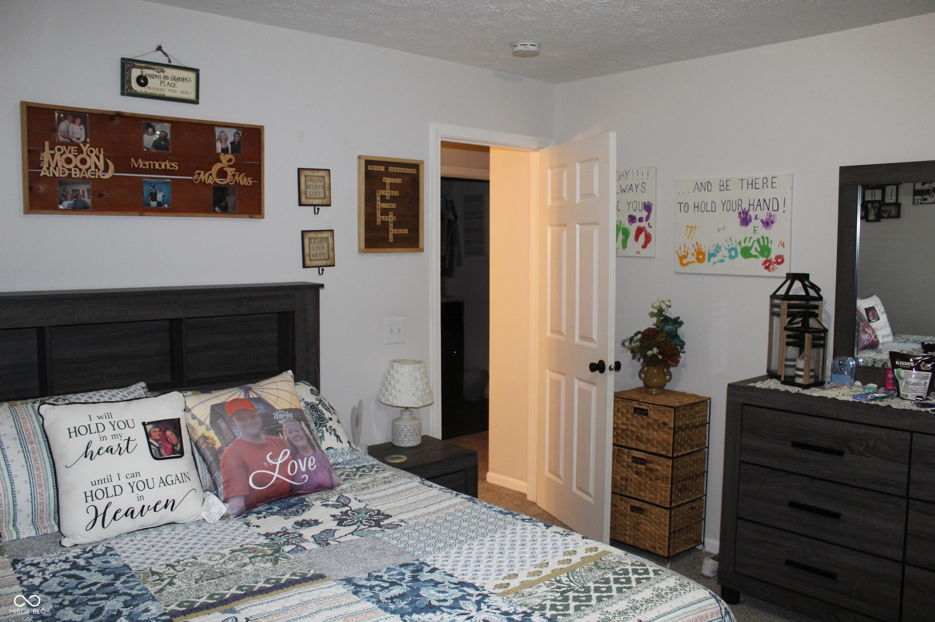 Photo #16