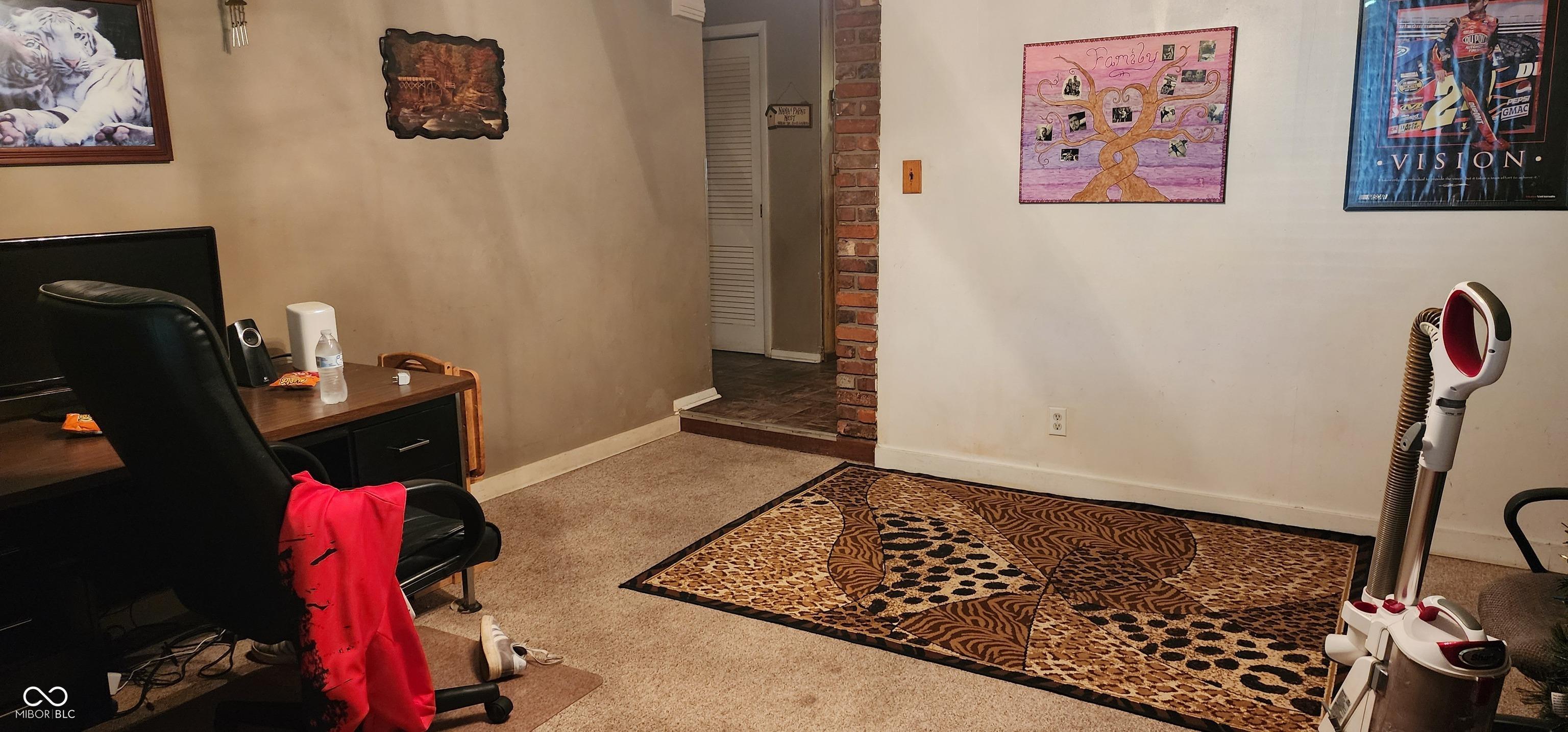 Photo #24