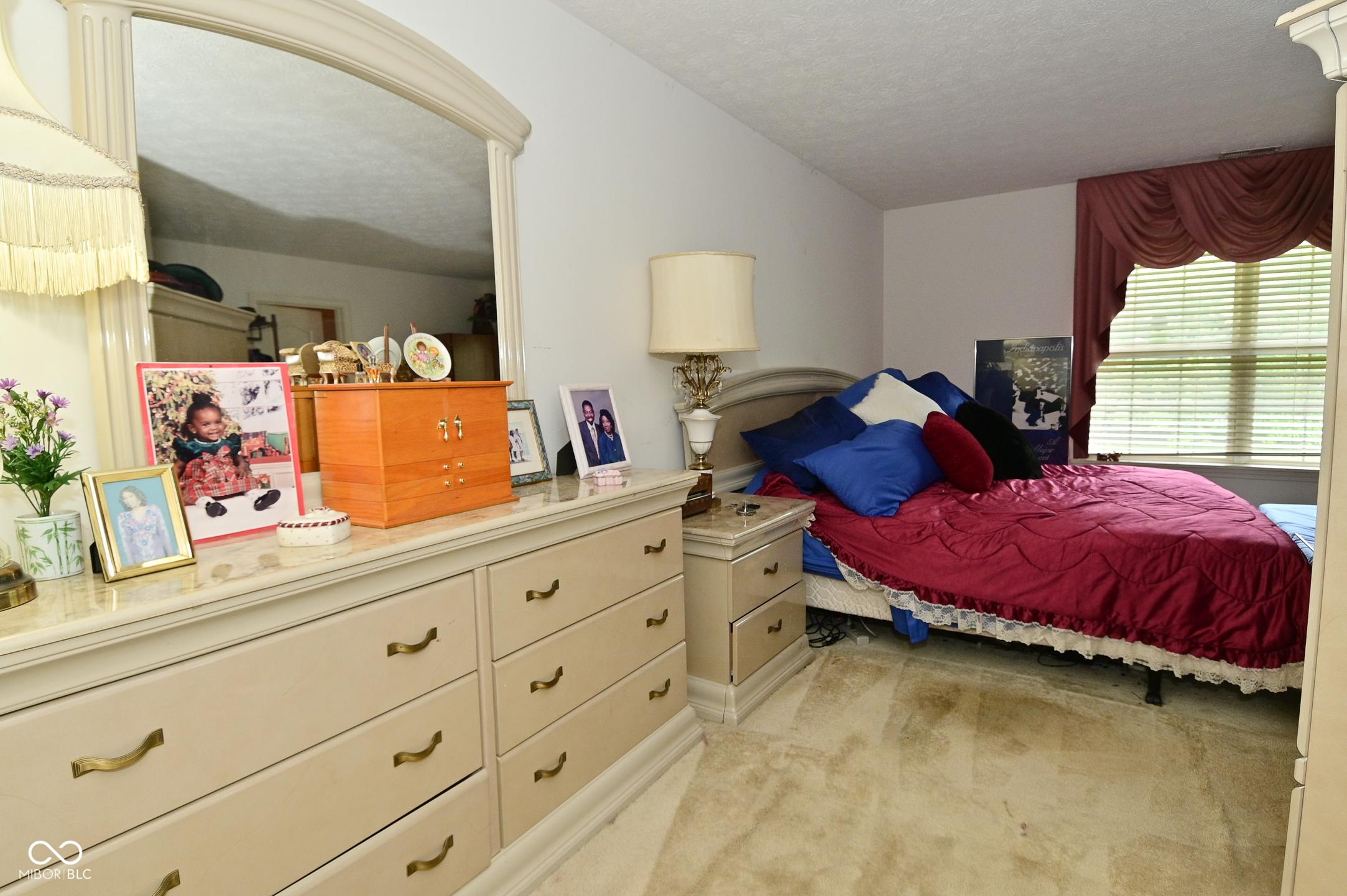 Photo #35