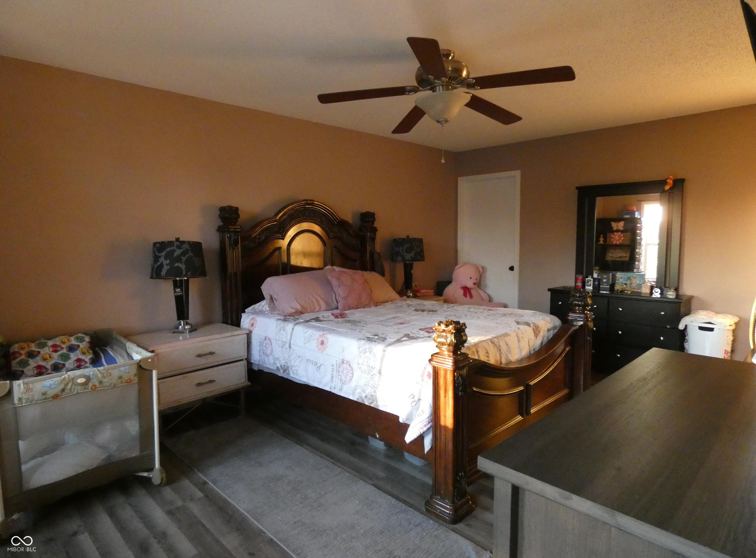 Photo #24