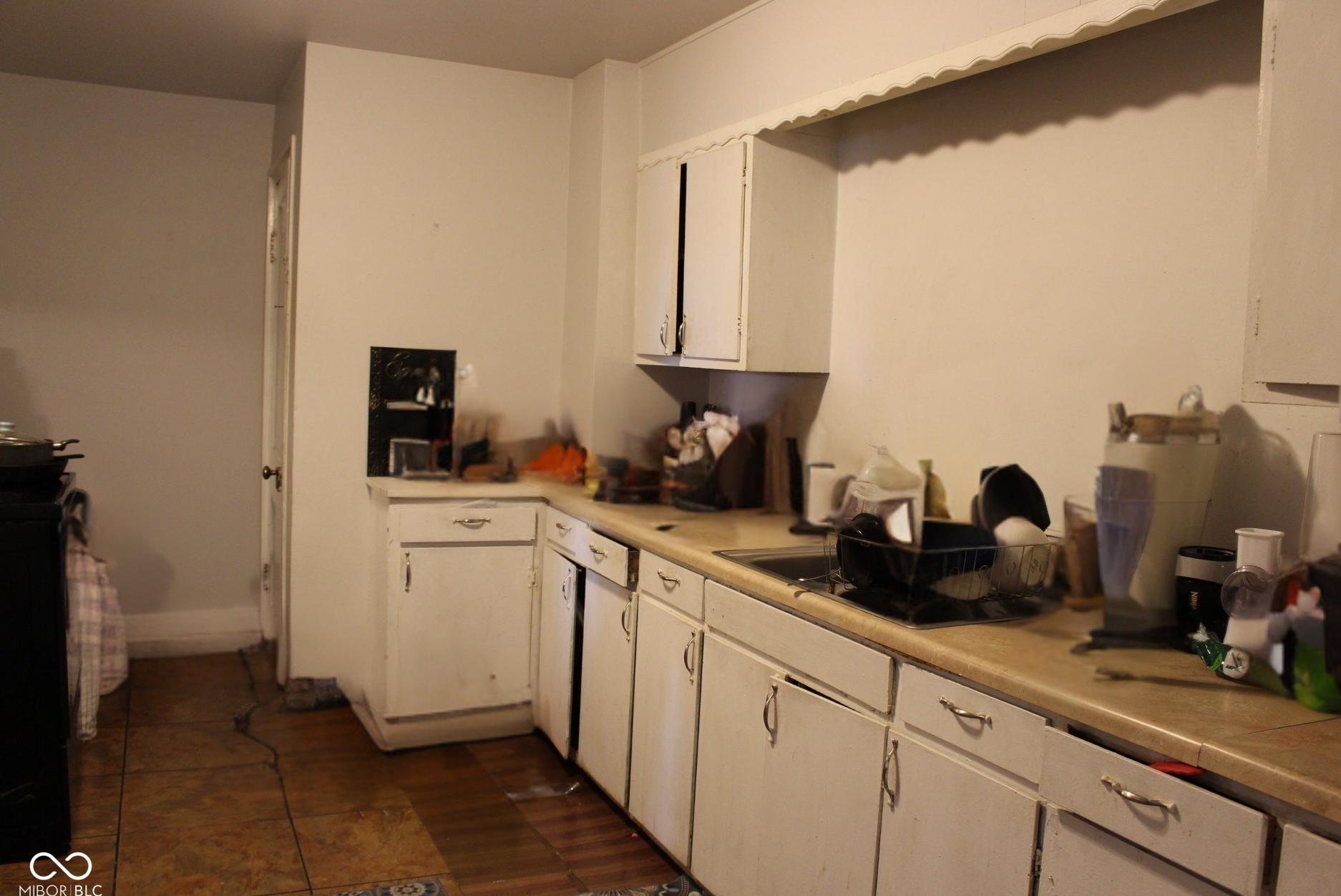 Photo #6