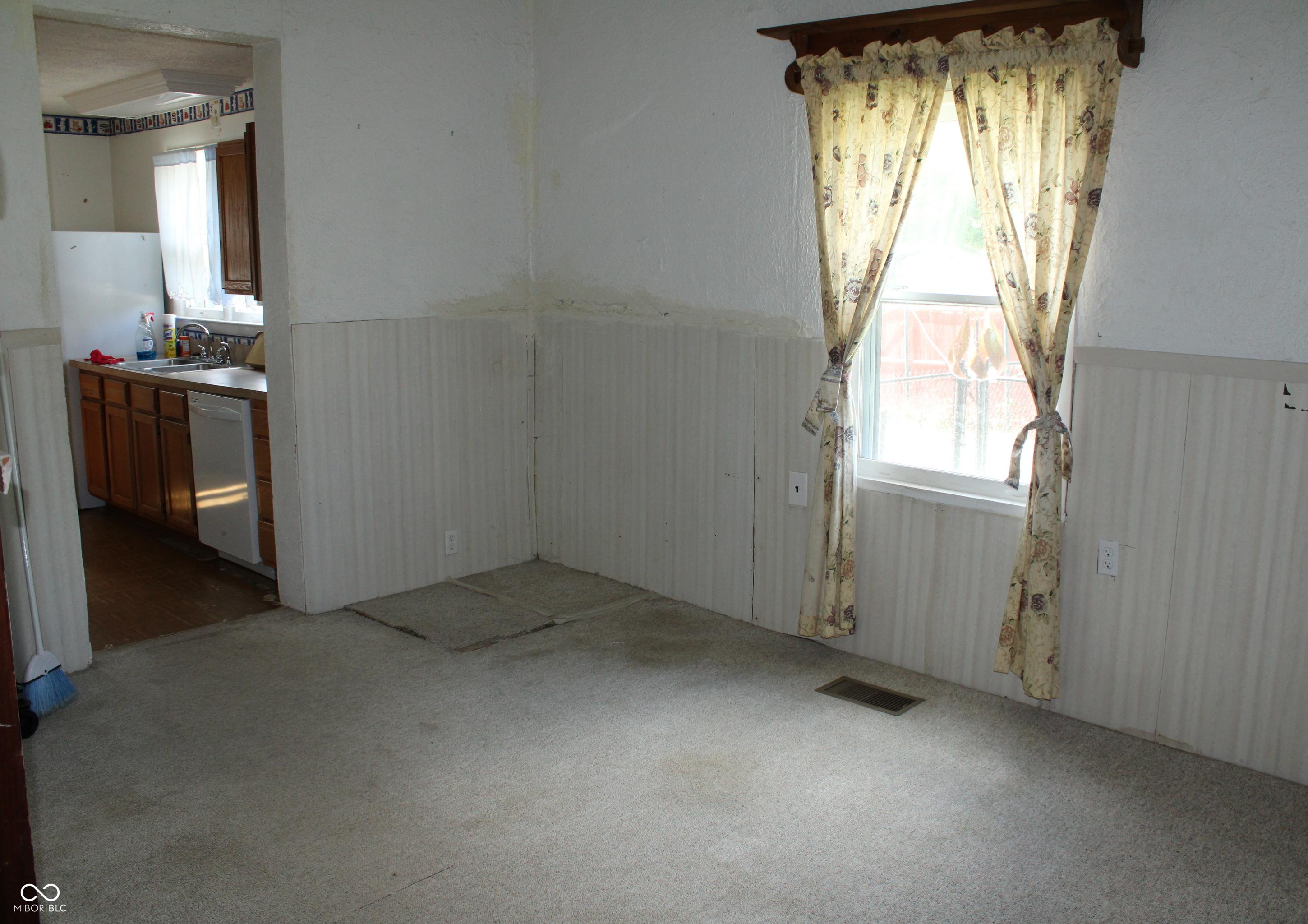 Photo #13