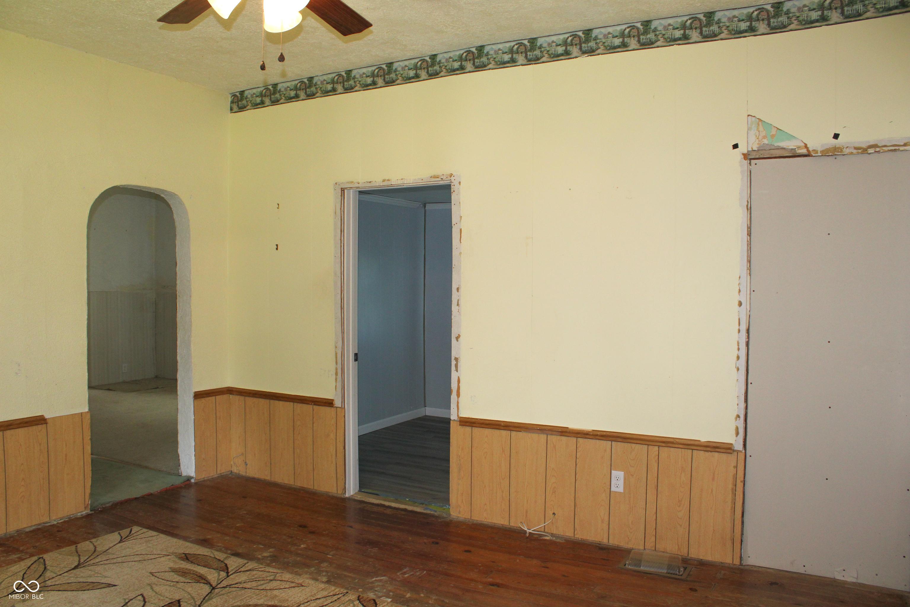 Photo #2