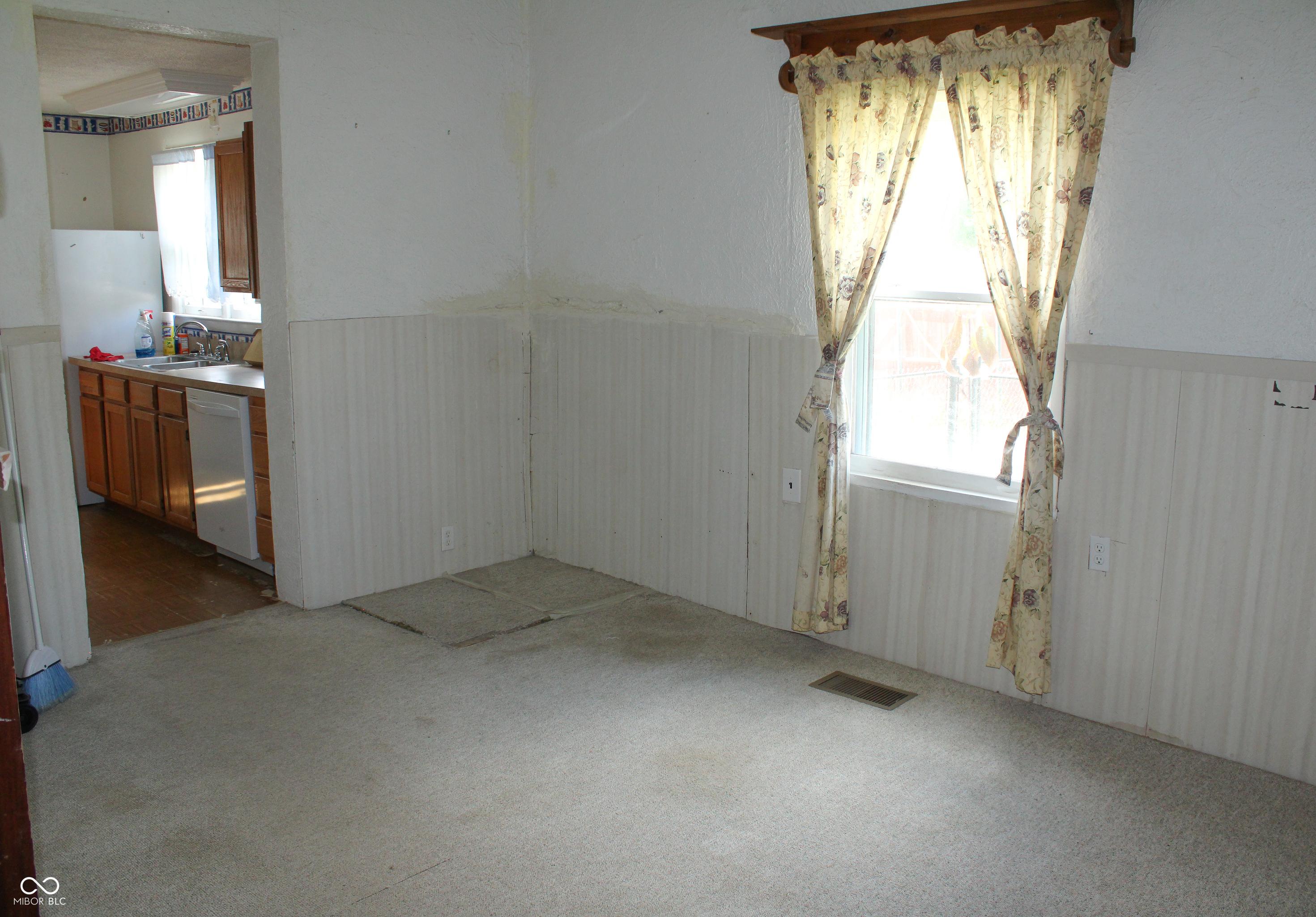 Photo #13